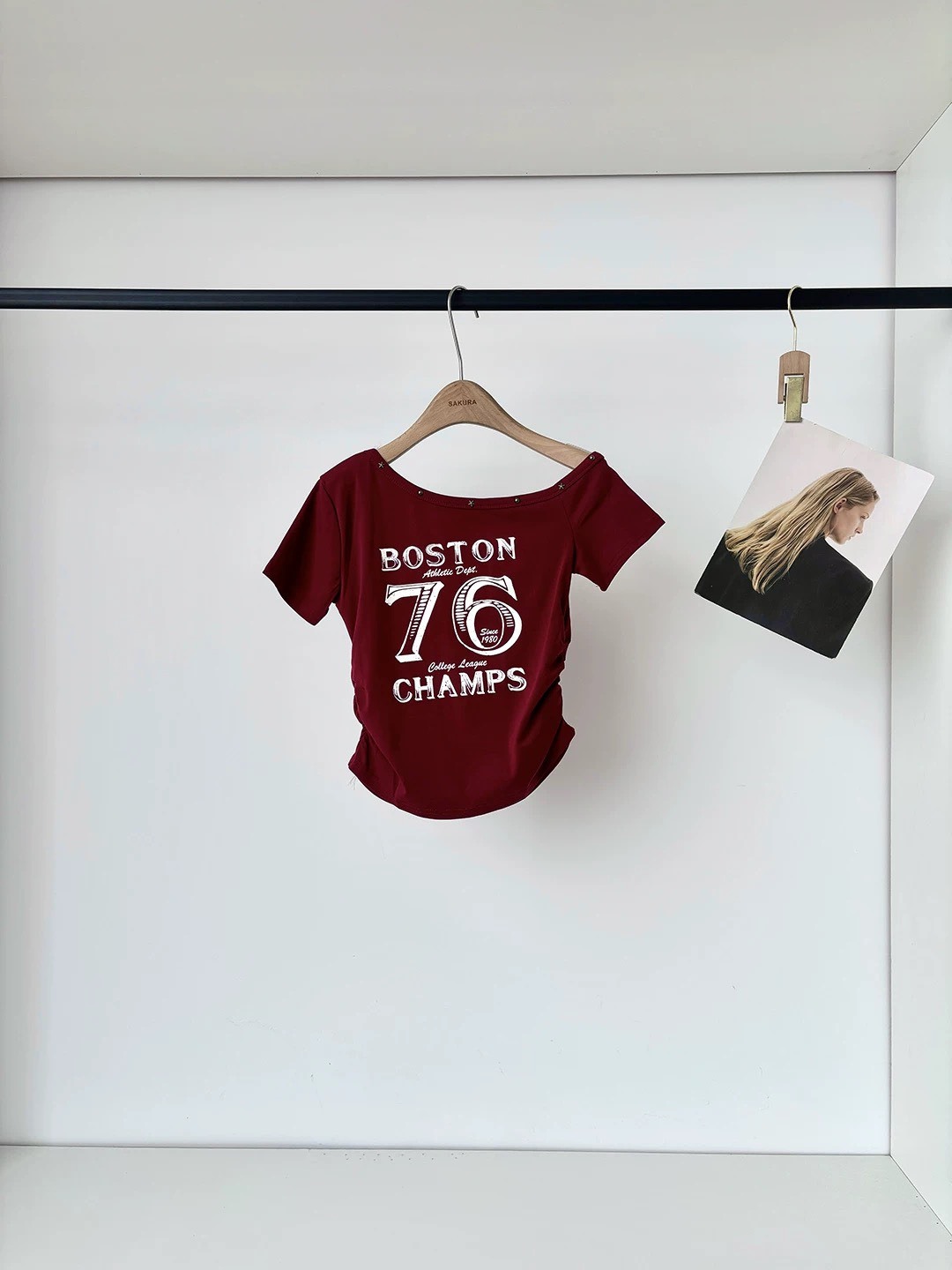 (GOAL)美式斜肩數字短版上衣 堡 8122