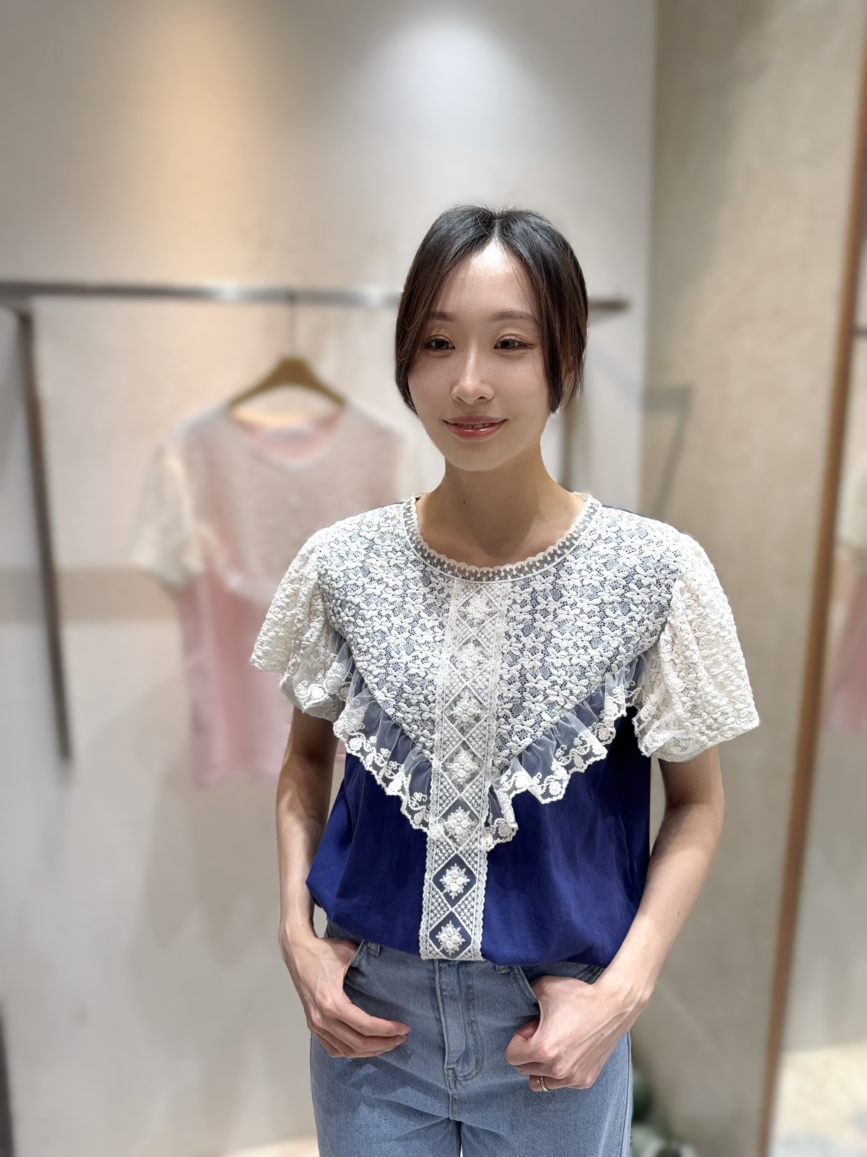 H20 胸42 長23.5 $429 (一口價) 人氣