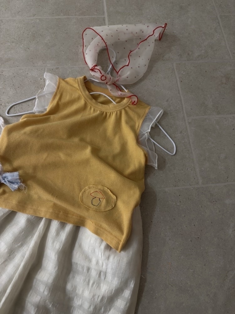 A04829親膚蕾絲袖口背心