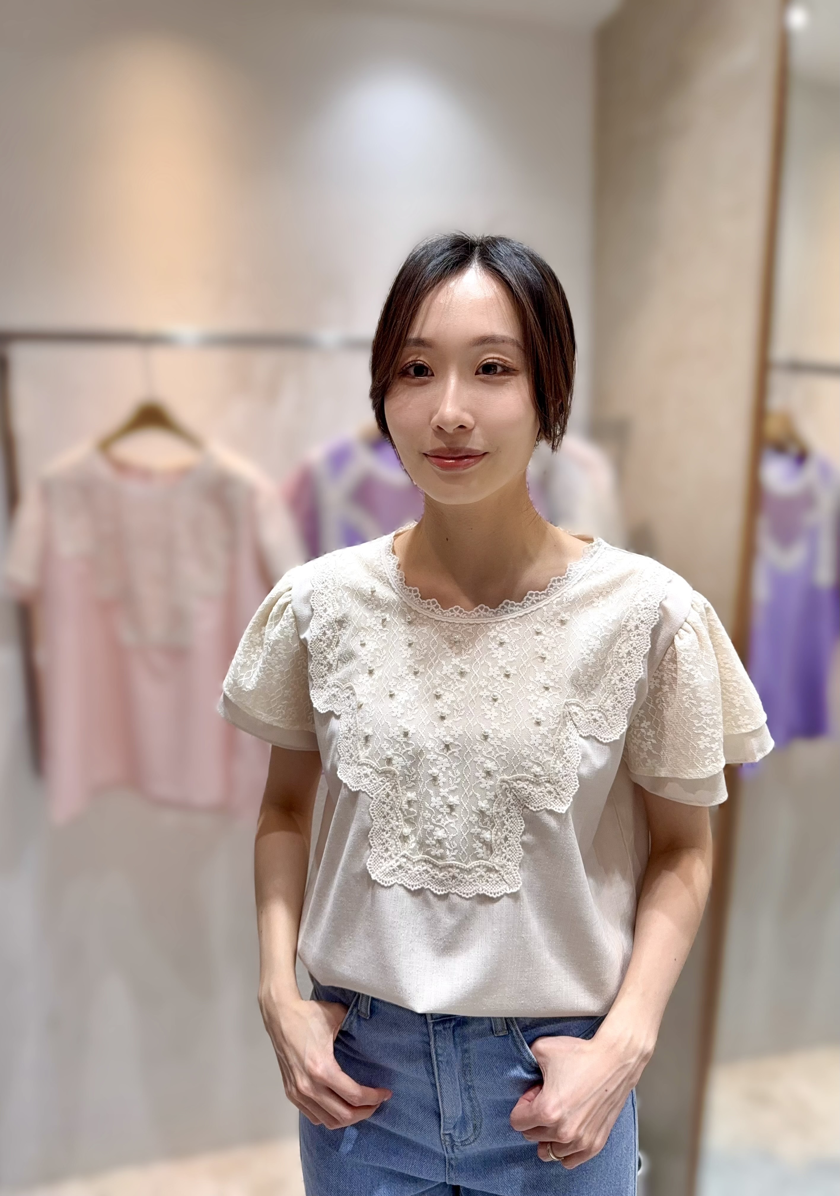 H22 胸43 長23.5 $449 (一口價)