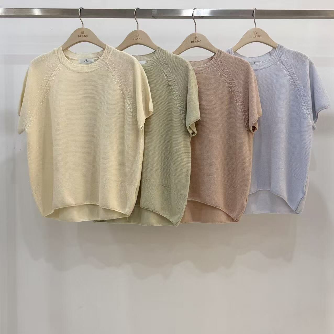 MB6025 灰調溫柔插肩線料衫