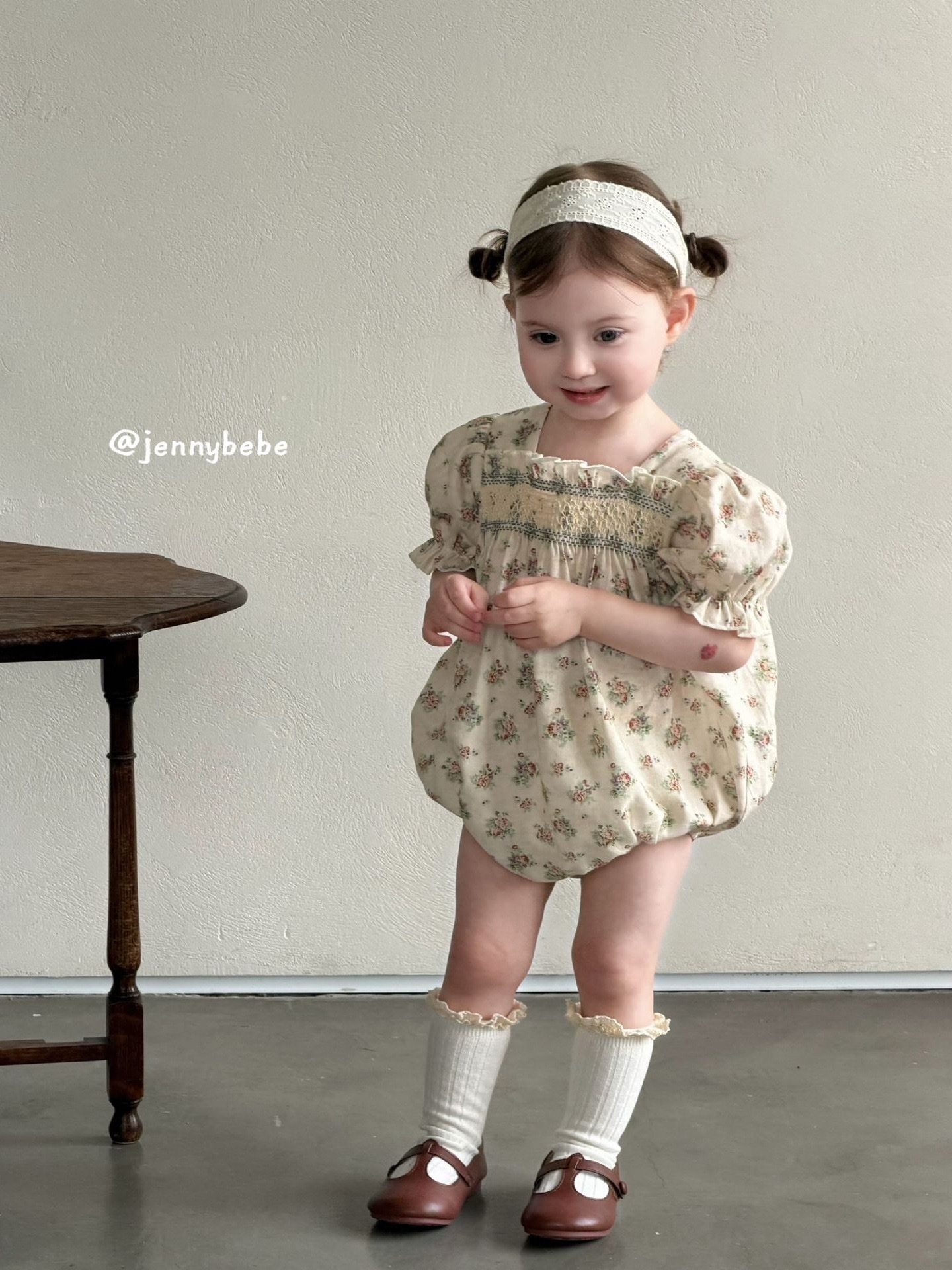 Jenny_民俗小紅花包屁衣/洋裝