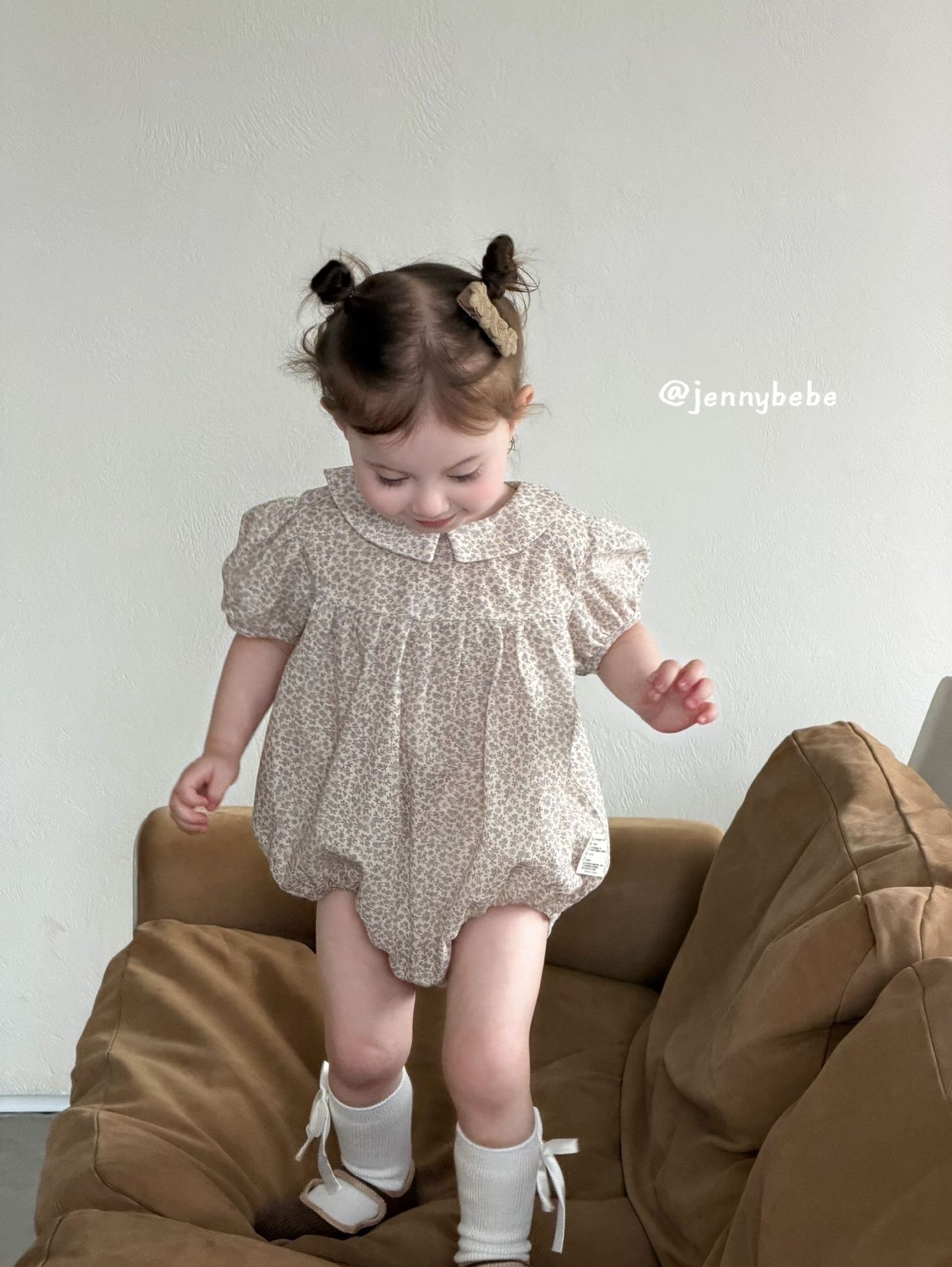 Jenny_田園碎花包屁衣