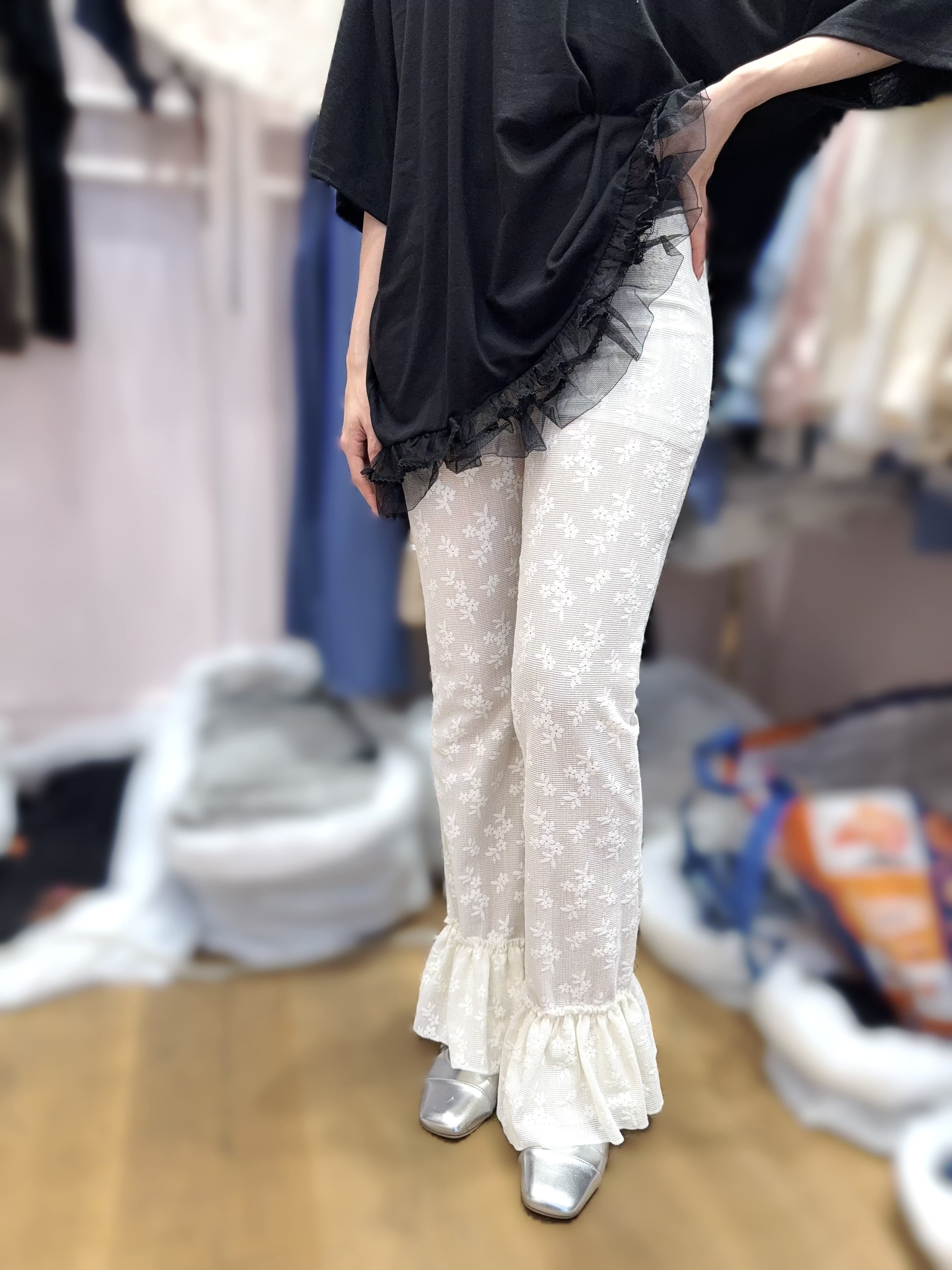 OT35  LACE褲  腰 25-41 HIP 33-48 長40.5 $489 (一口價)