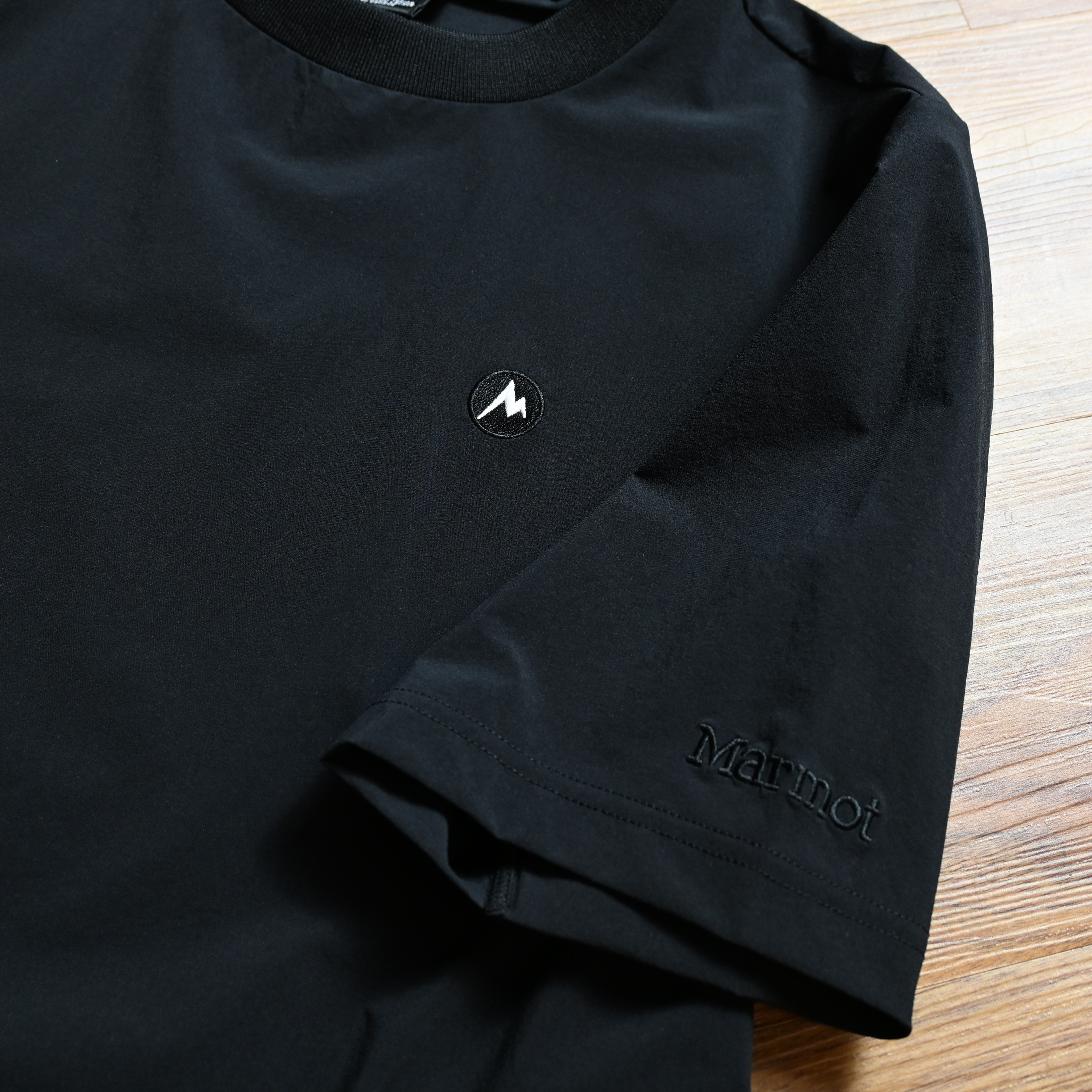 Marmot JP Light 4way Woven Tee