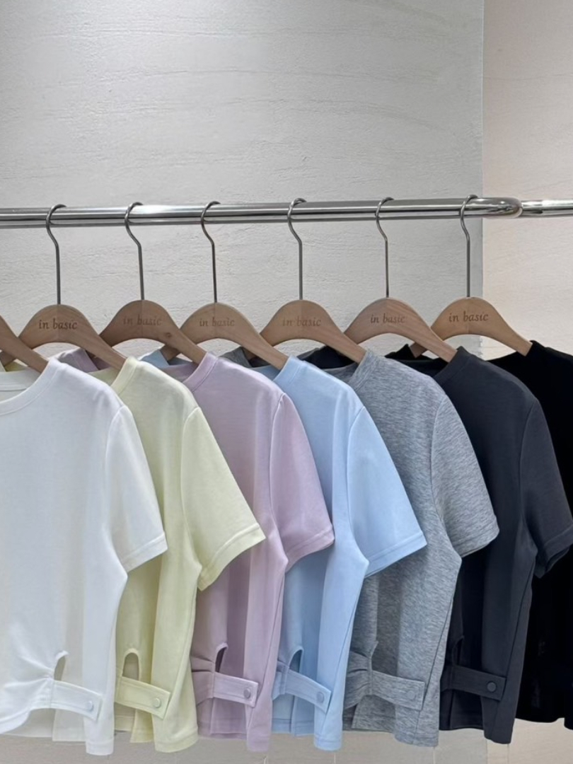 率性 X 修飾一次到位！輕鬆出門穿這件Tee