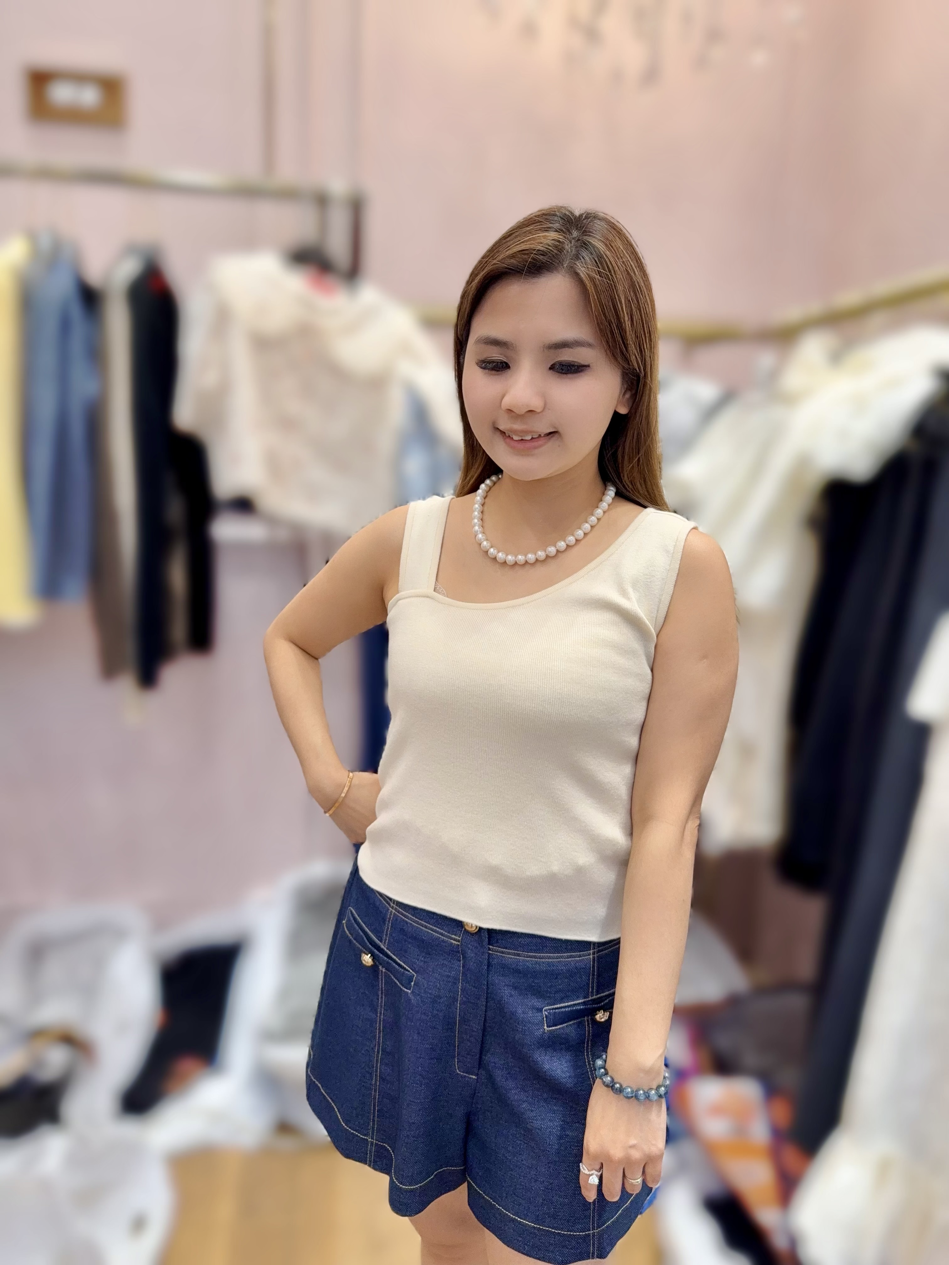 OT40  背心   胸 32-46長18 $399 (一口價)