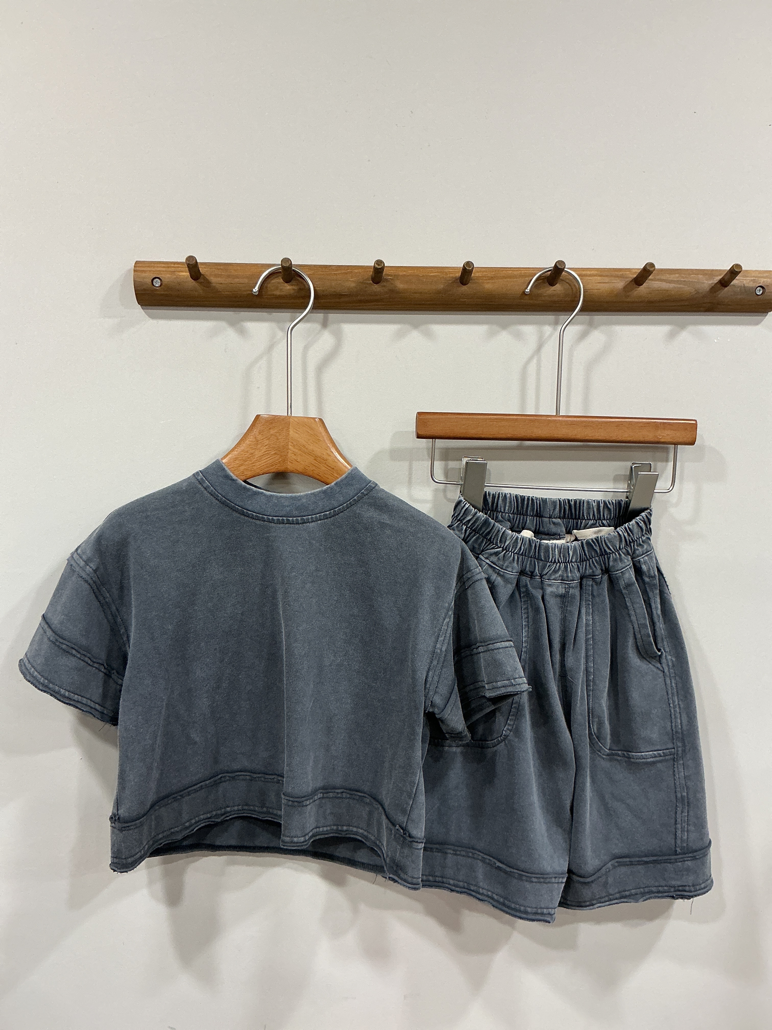 A04774水洗色型男套裝