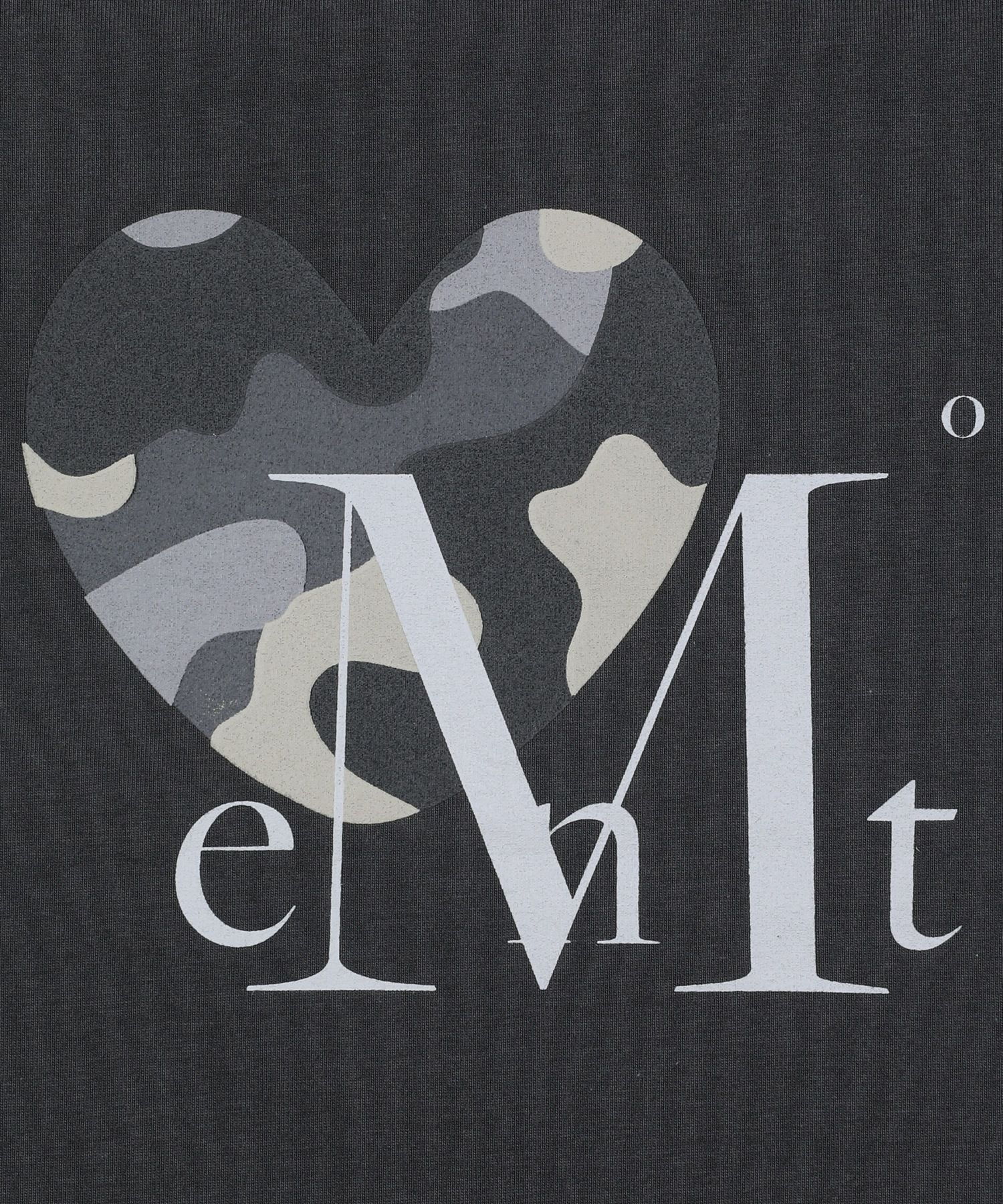 MUCENT 迷彩愛心短袖T恤 P00000YZ