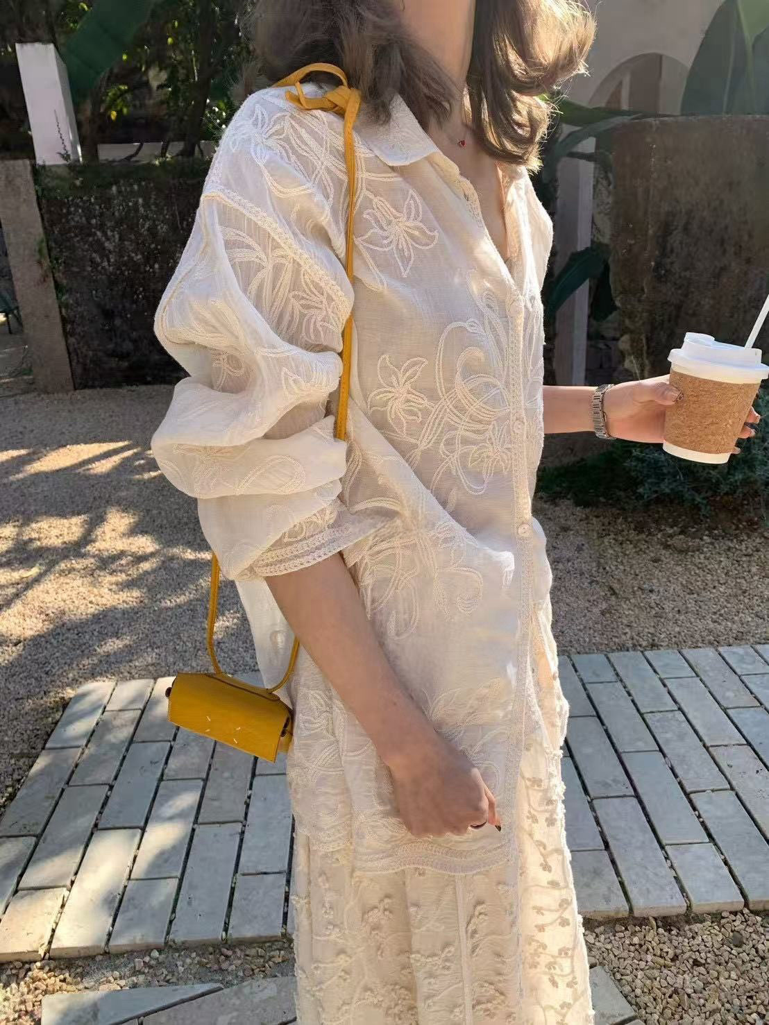 258 精緻緹花設計感襯衫