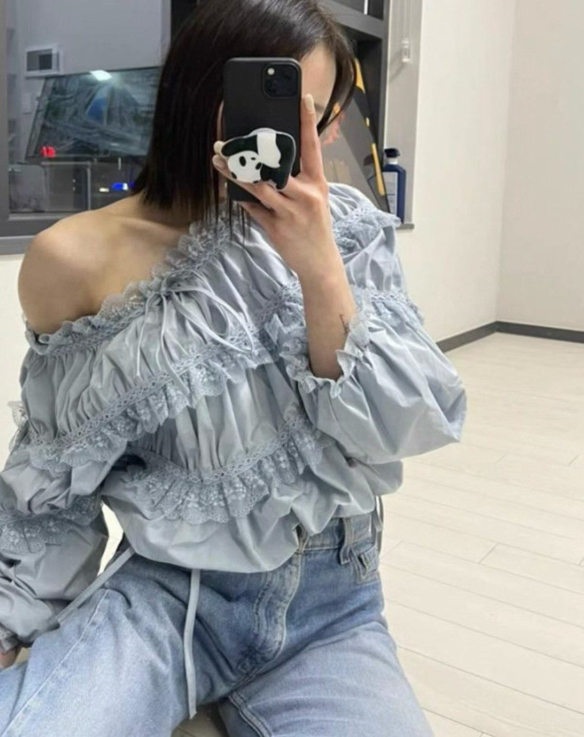 蕾絲鬆緊露肩打結襯衫