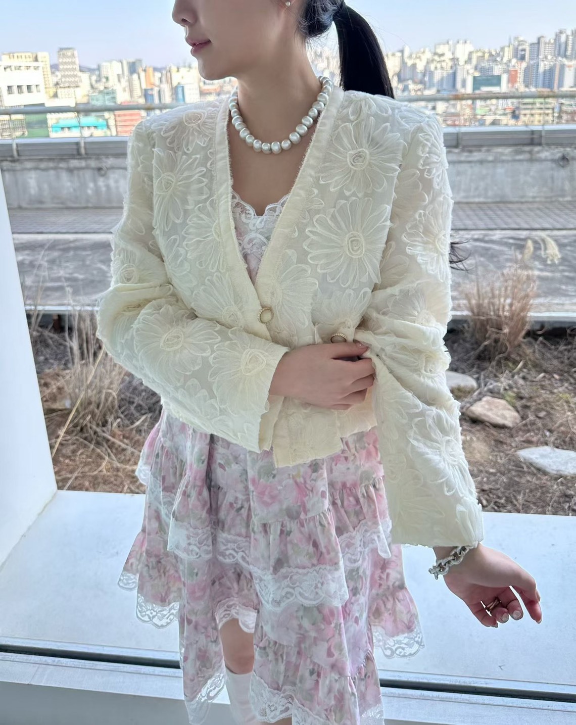 太陽花蕾絲西裝外套