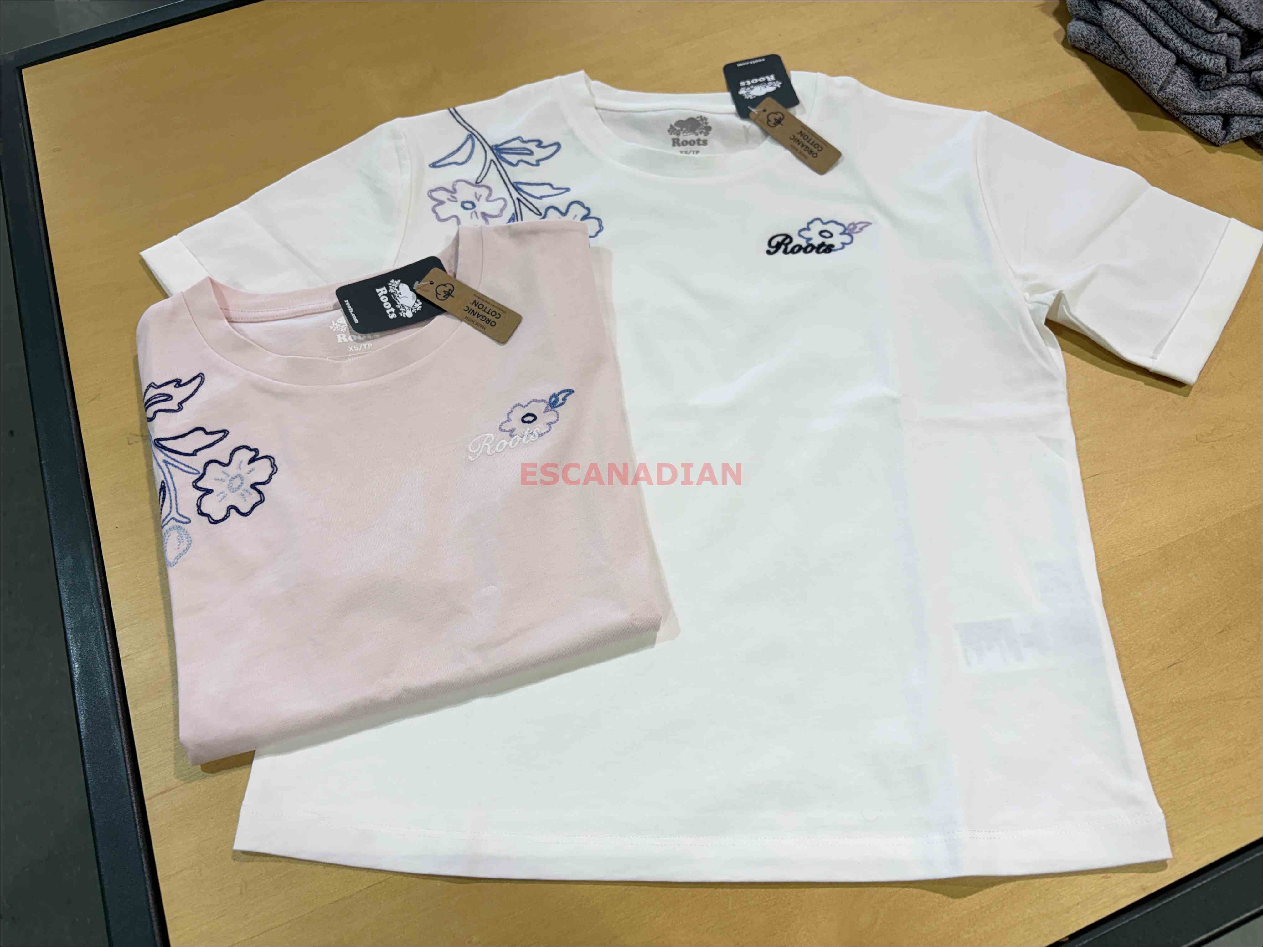 ROOTS 女大人 花卉系列 刺繡圖案 寬版(Relaxed) 短TEE (2色)