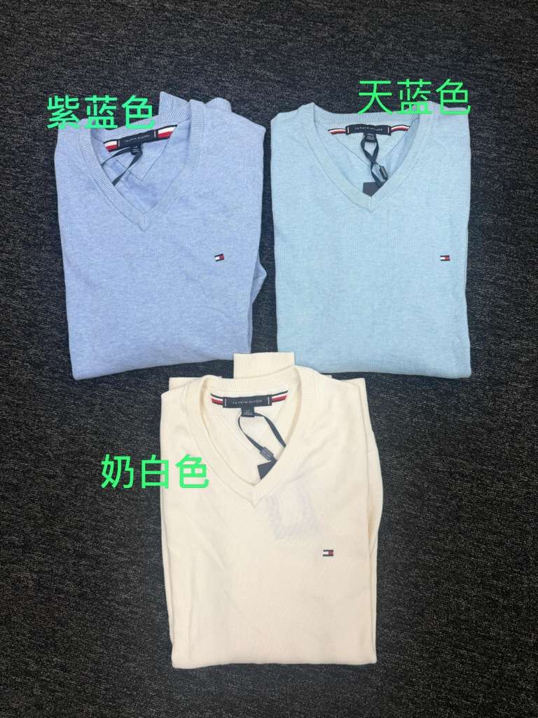 【預購】H0408105 Tommy Hilfiger 男裝V領小旗標針織毛衣