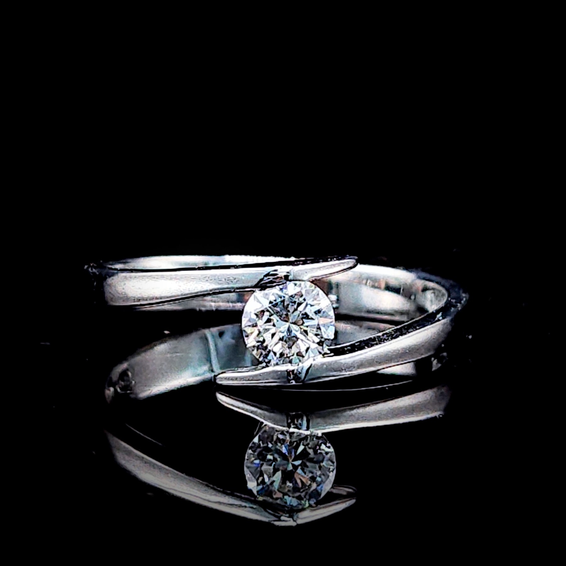 全新18K白金【單粒24份鑽石】戒指