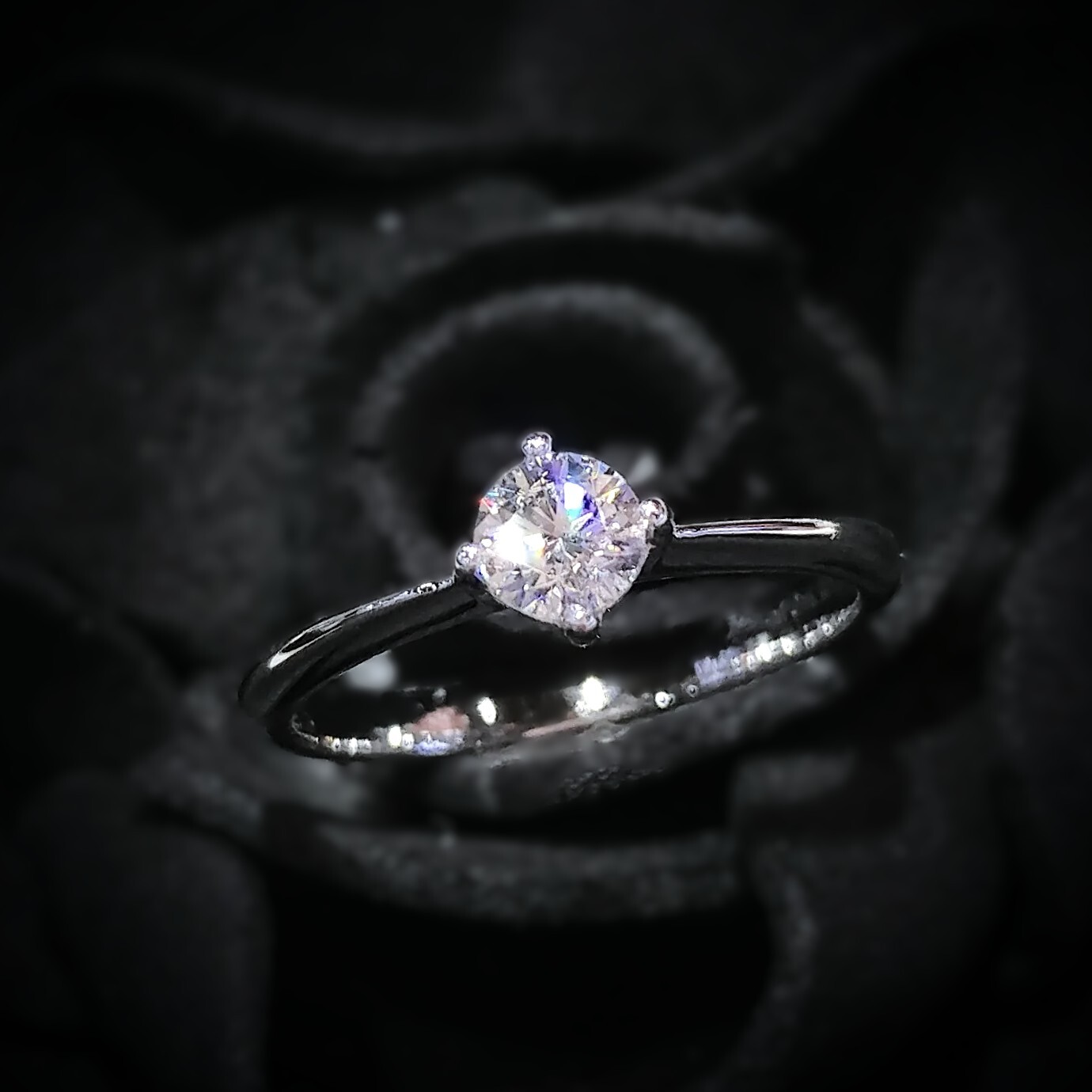 全新18K白金【單粒23份鑽石】4爪戒指