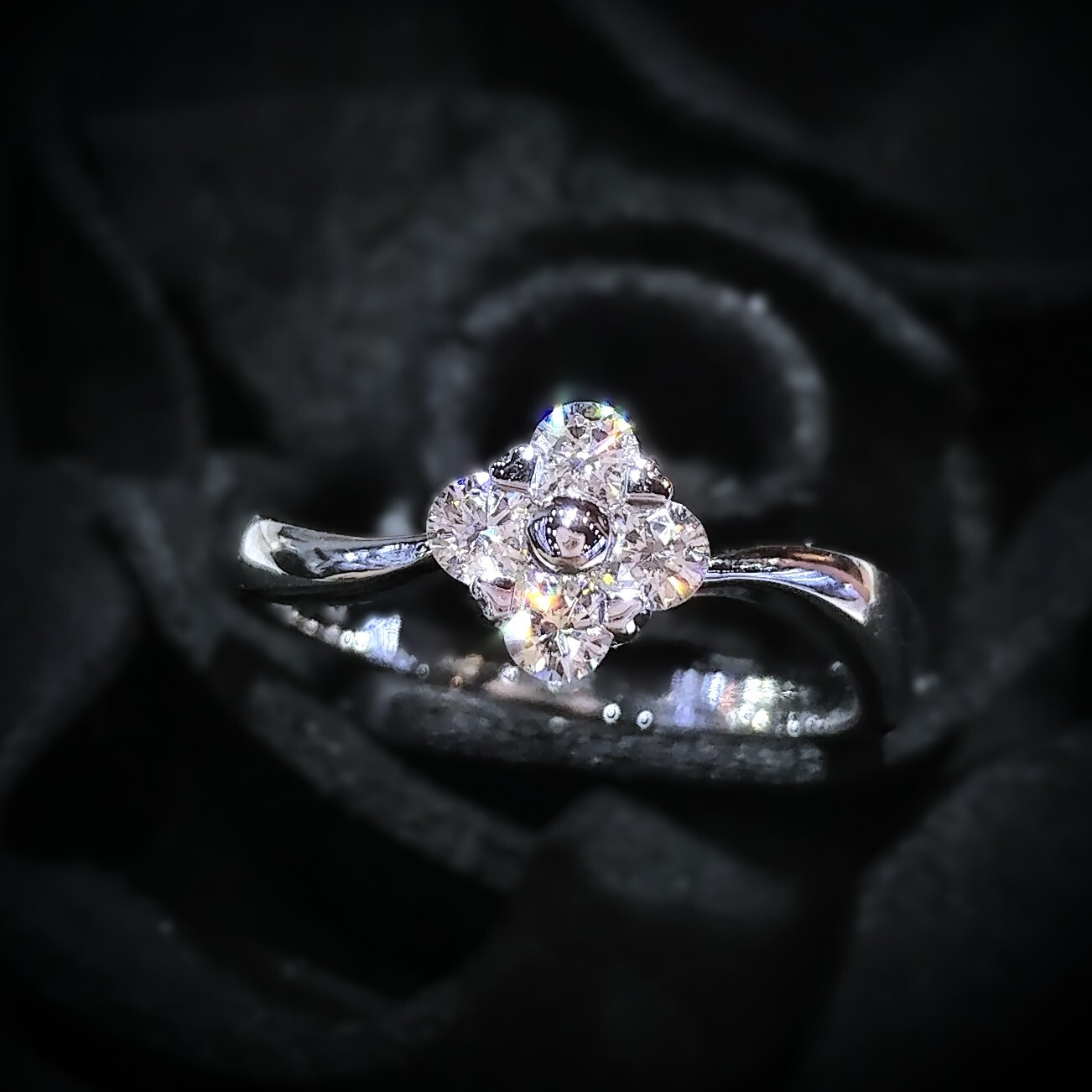 全新18K白金24份鑽石戒指