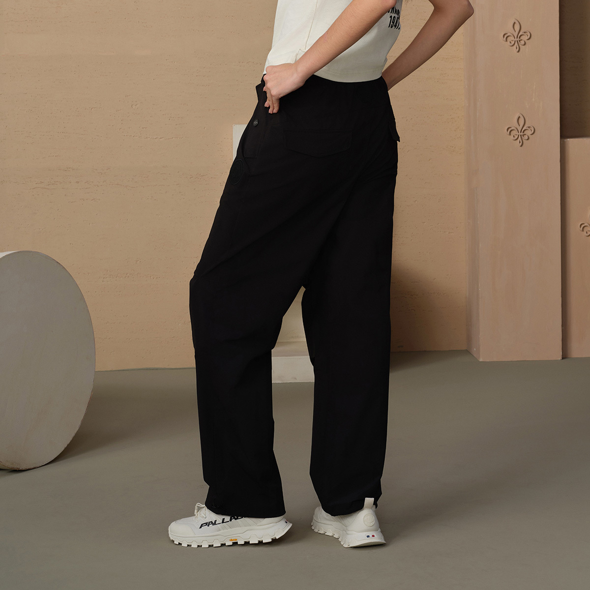 女裝 URBAN PALLADIUM LOGO 長褲