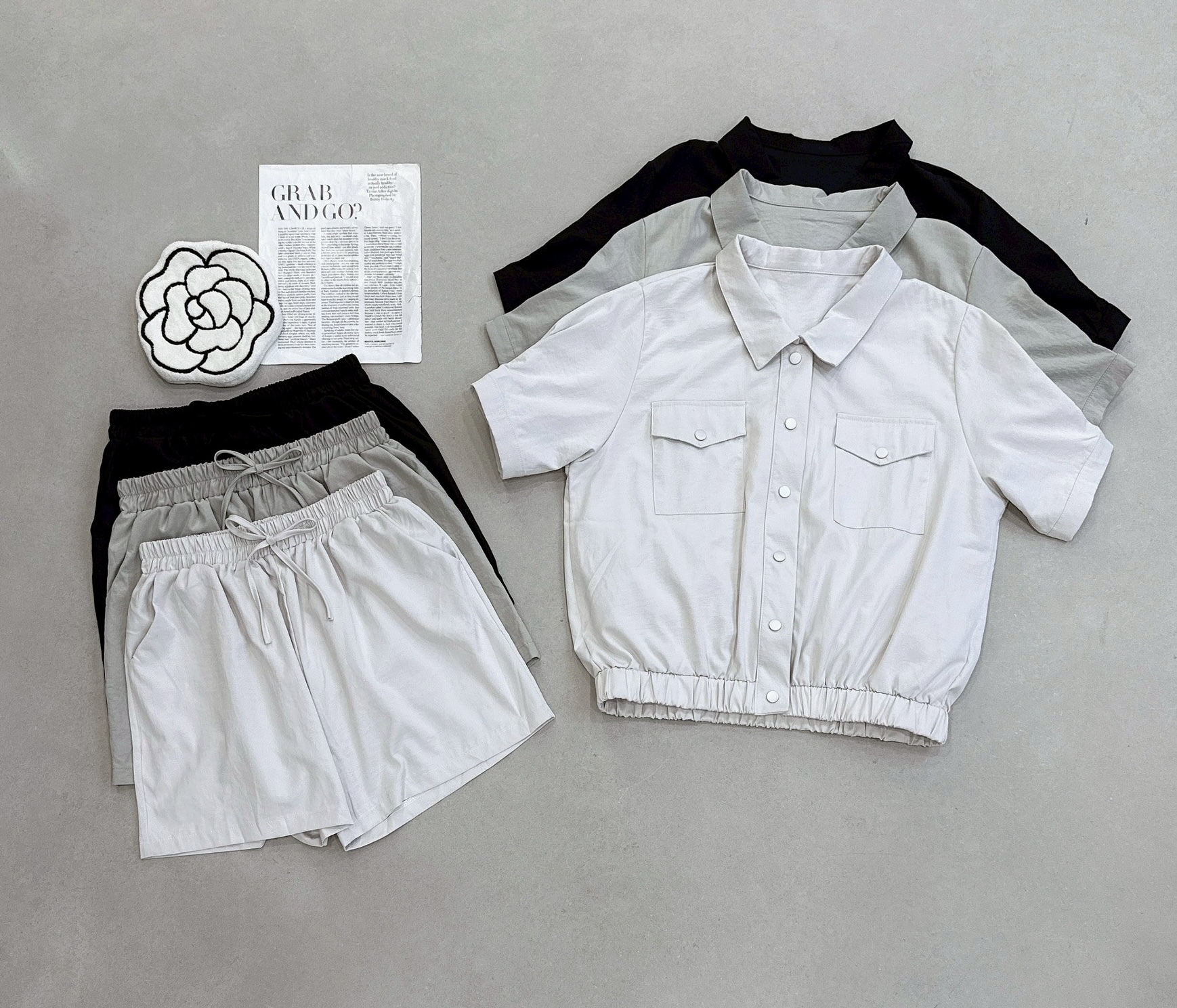 休閒排釦挺料外套+鬆緊短褲