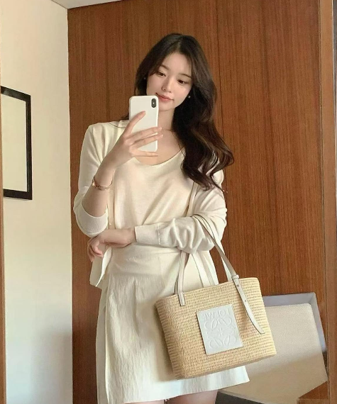 LYS01518 Loewe方形編織菜籃子 / Tote Bag