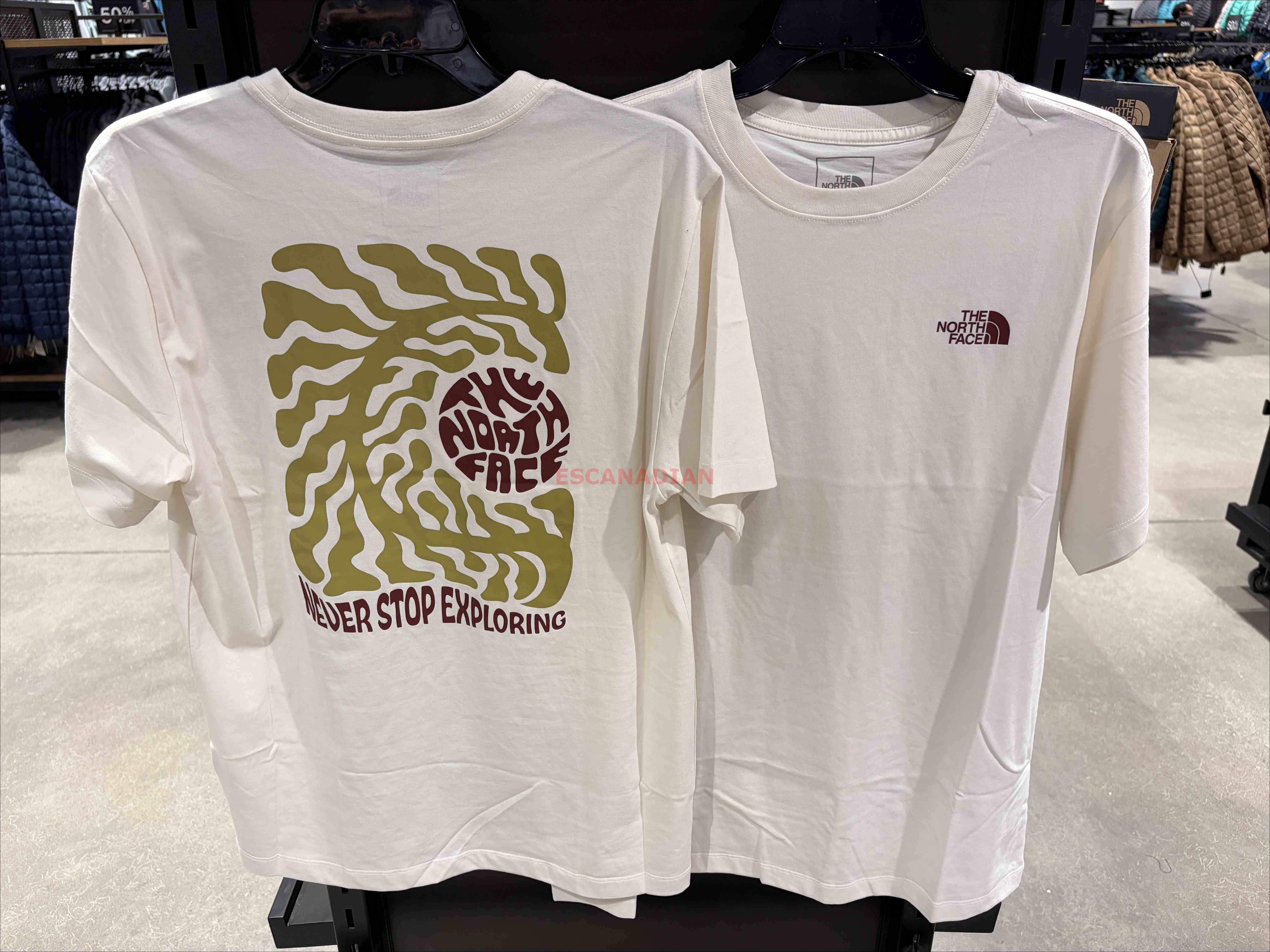 THE NORTH FACE 男大人 造型圖騰 正反圖案 短TEE