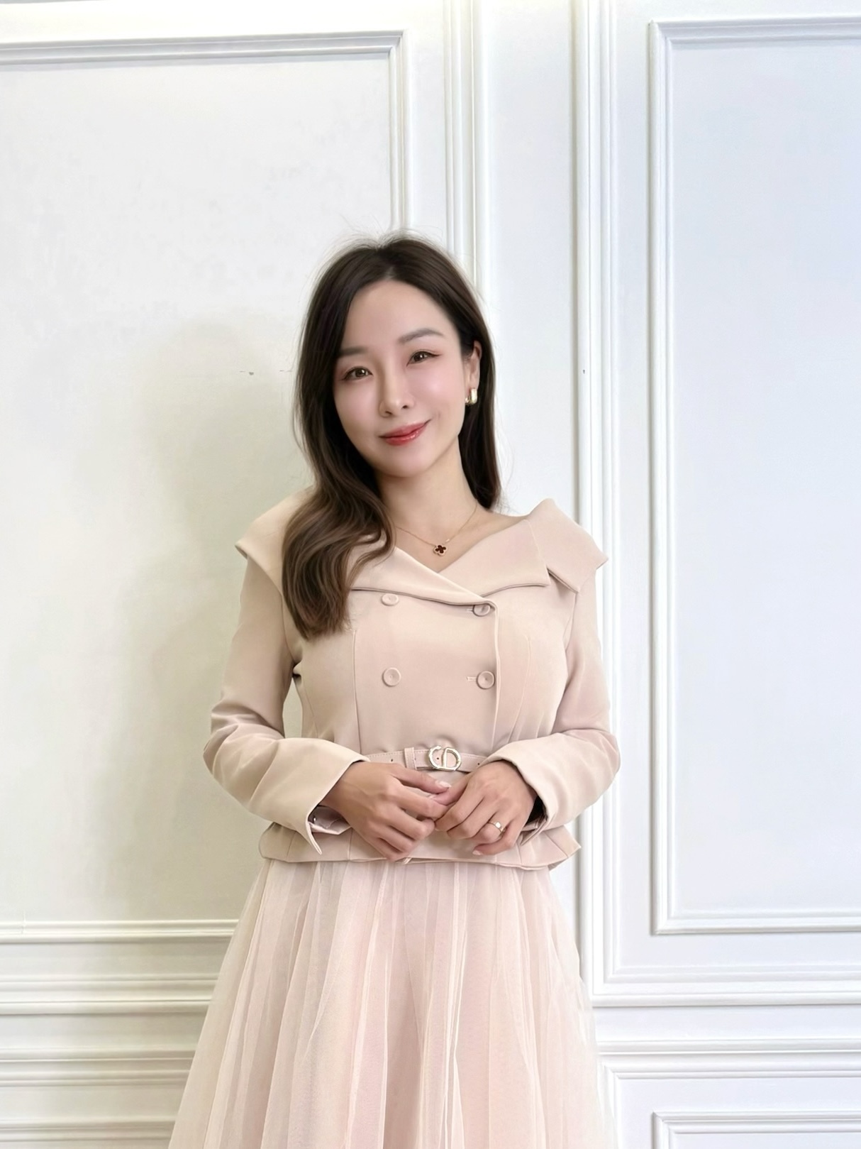 (富家千金!)翻領腰身上衣