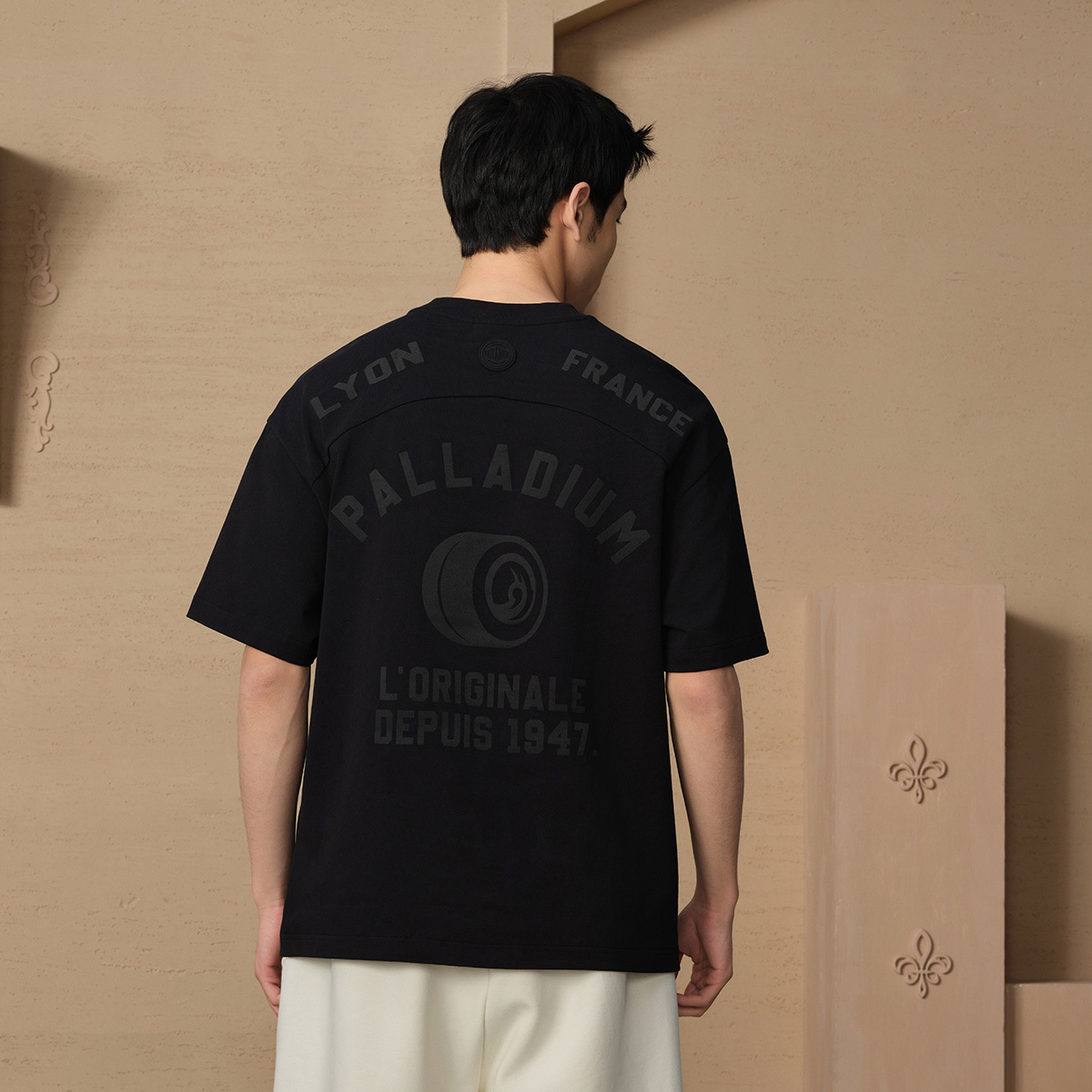男裝 HERITAGE PALLADIUM LOGO 寬鬆落肩全棉T裇