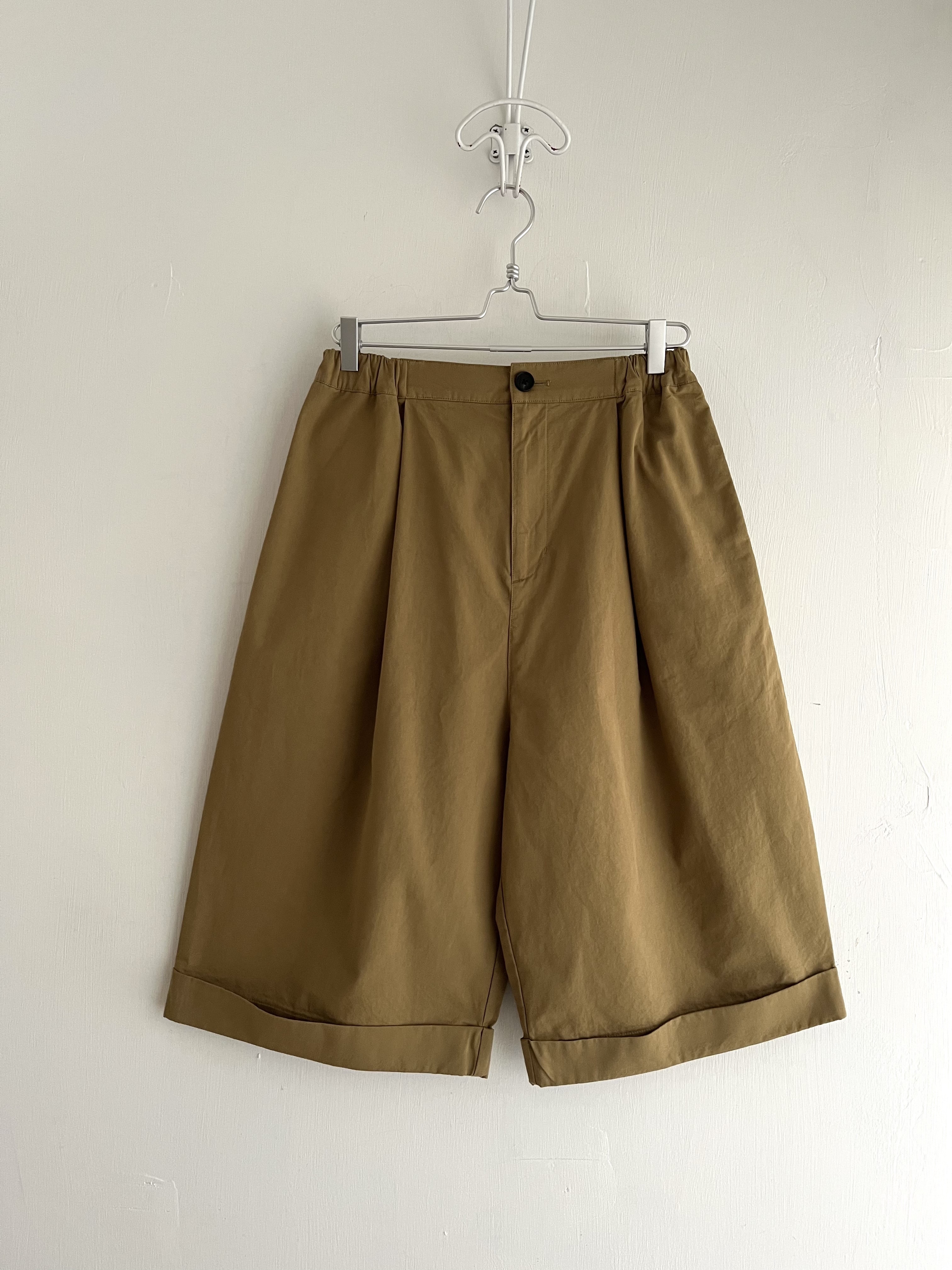 HEAVENLY卡其色半橡筋短褲
