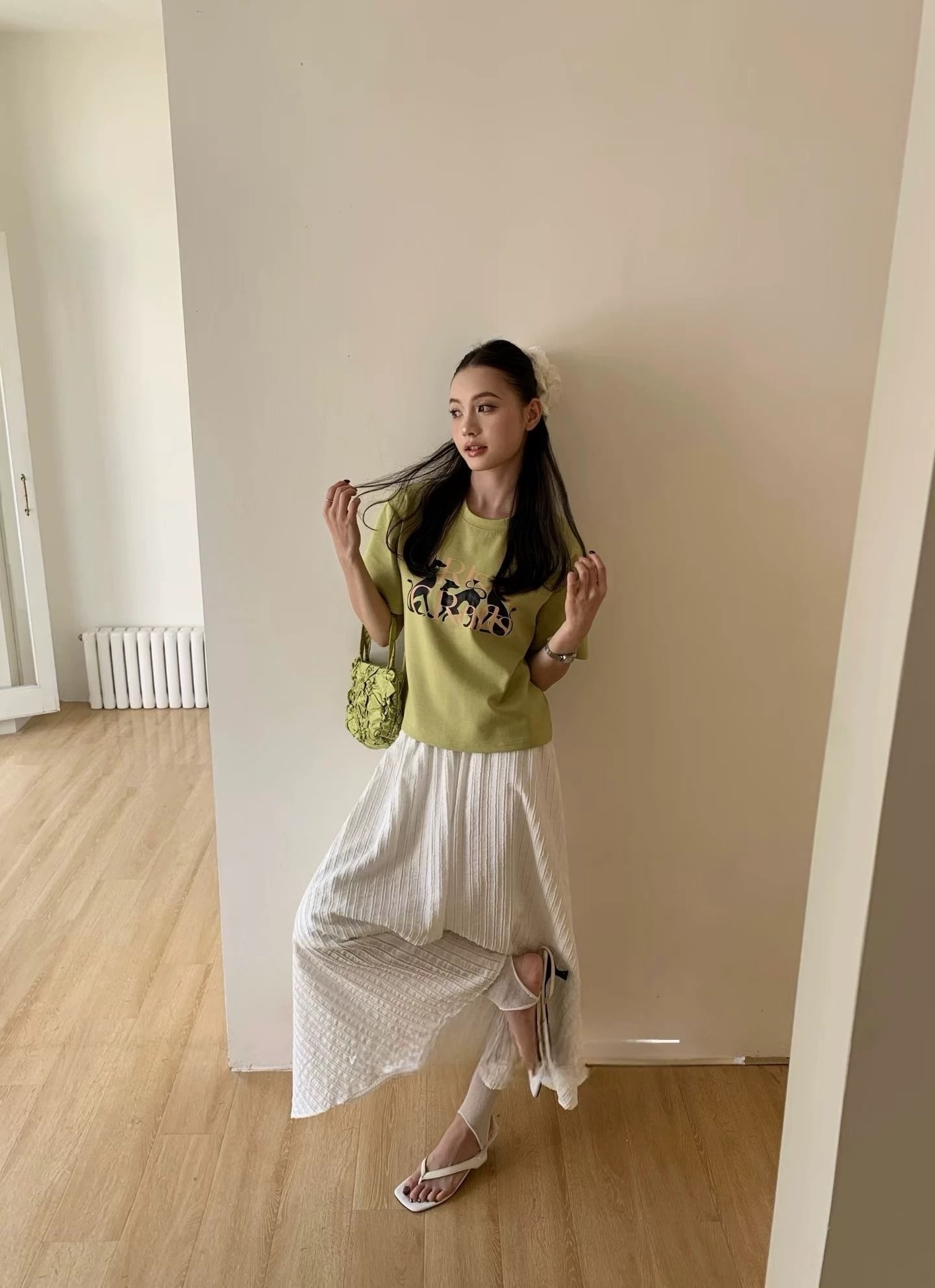 605 肌理直條紋不規則長裙