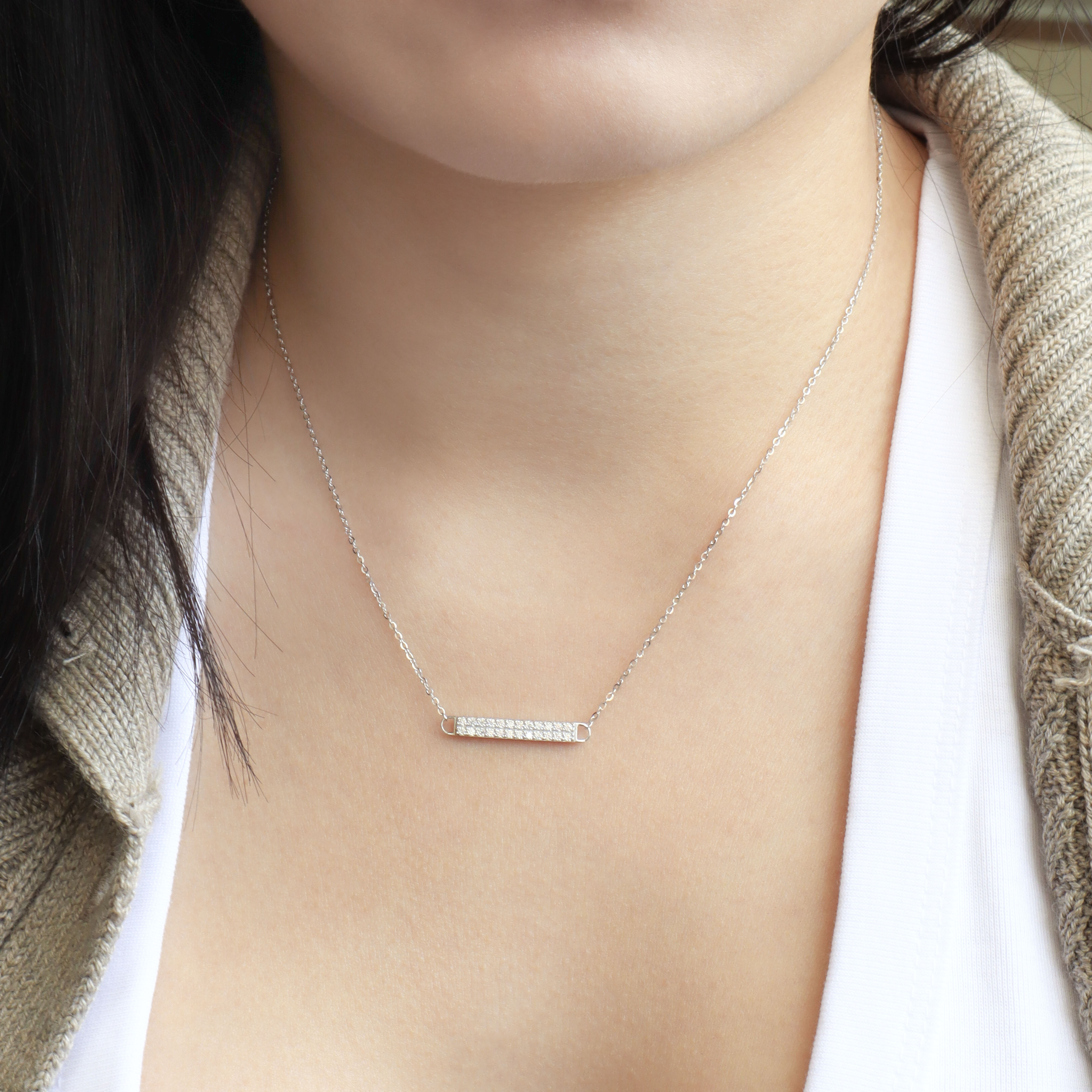 Silver/光序排鑽．莫桑石項鍊