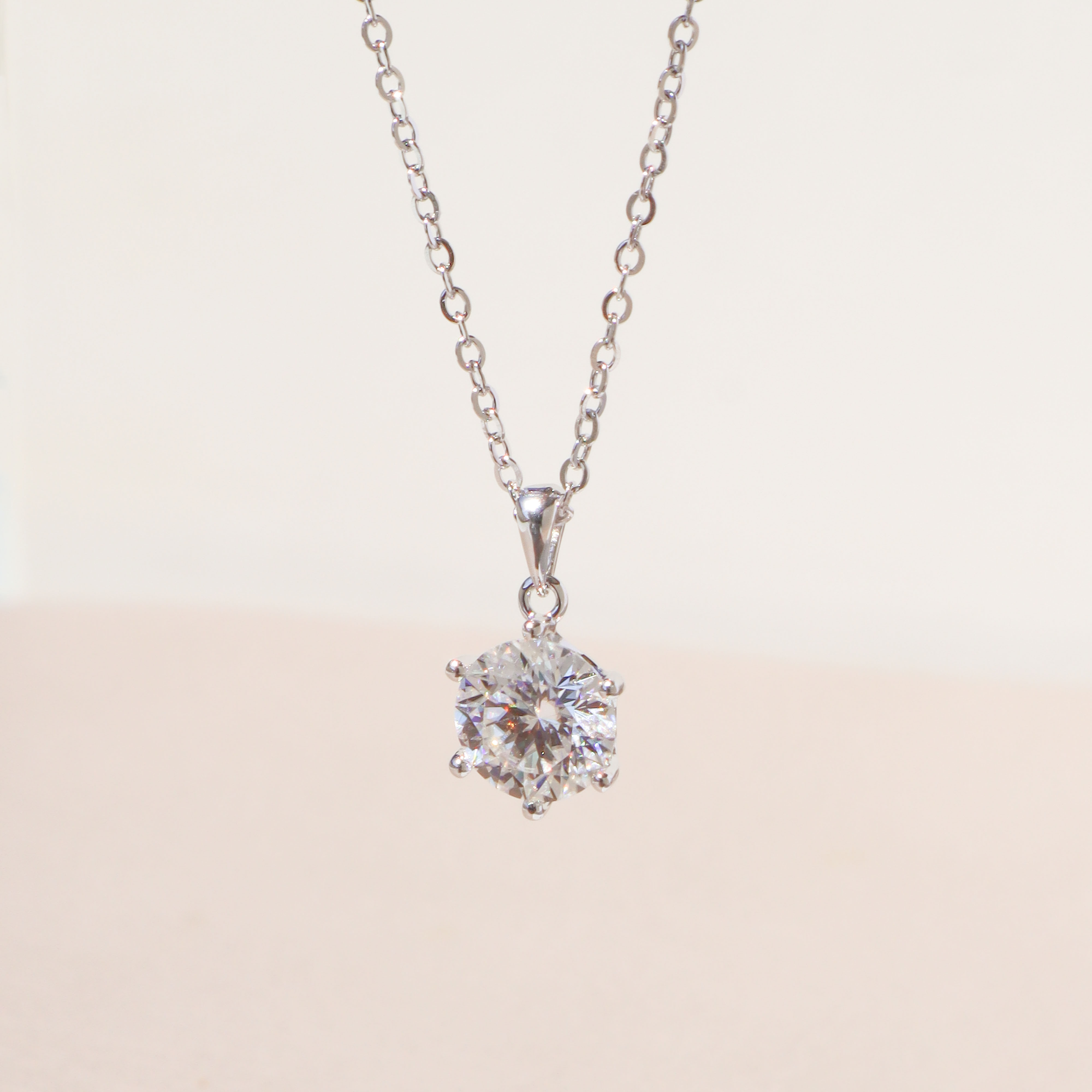 Silver/獨耀真心．莫桑石項鍊