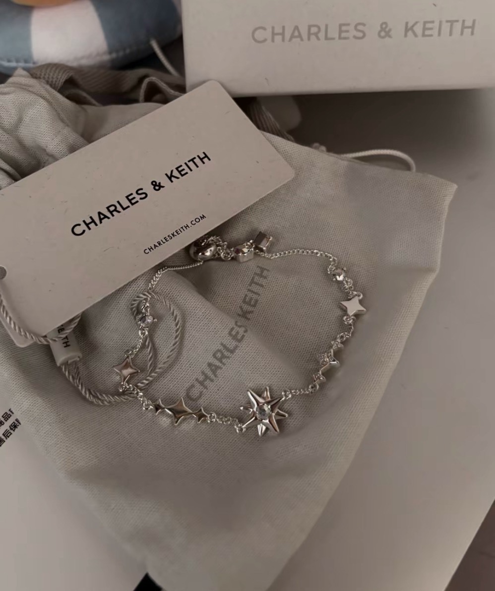 <經典推薦💖> CHARLES & KEITH 小ck 六芒星之夜系列🌟