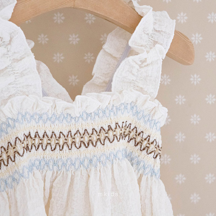 正韓夏mkids 四色浪漫捲捲縮腰套裝