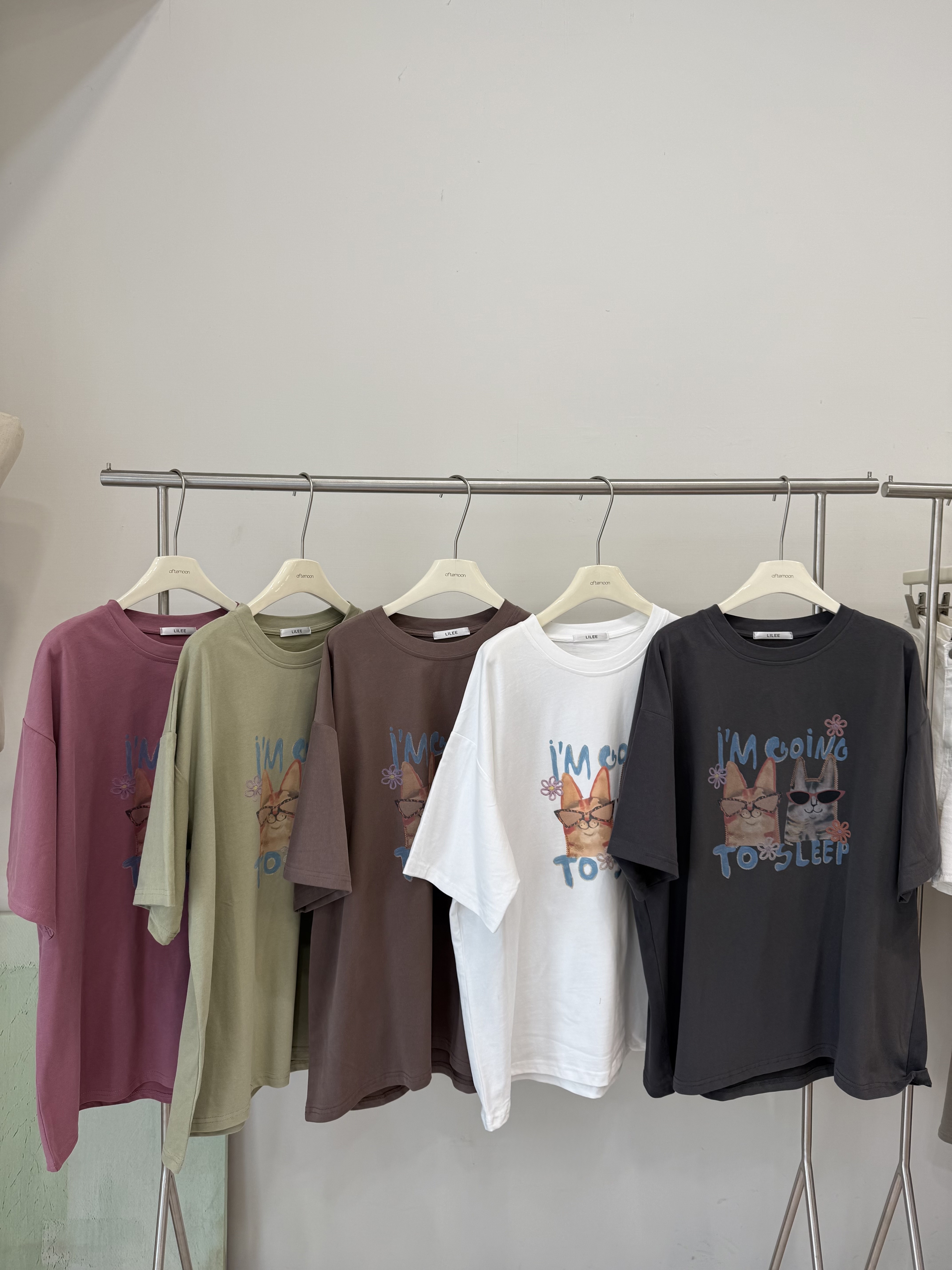 006 墨鏡貓咪大T