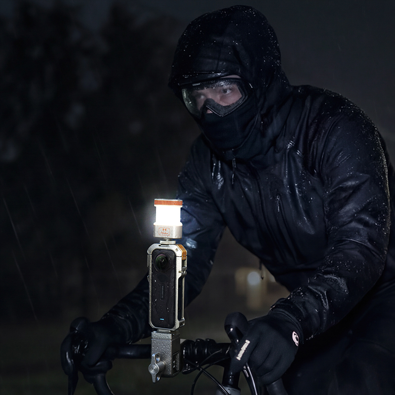 Harlowe Omni 360° 2W 影片補光燈