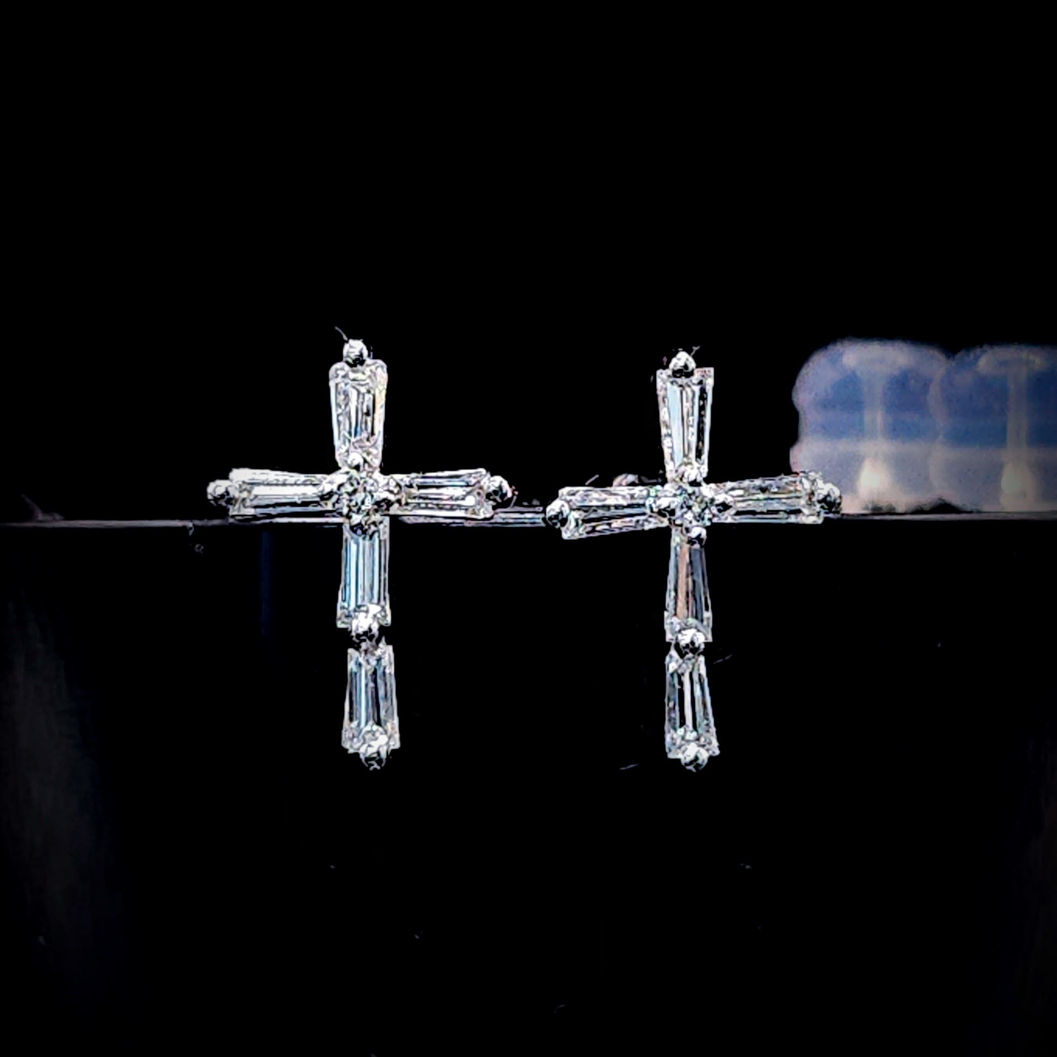 全新18K白金40份方形鑽石耳環