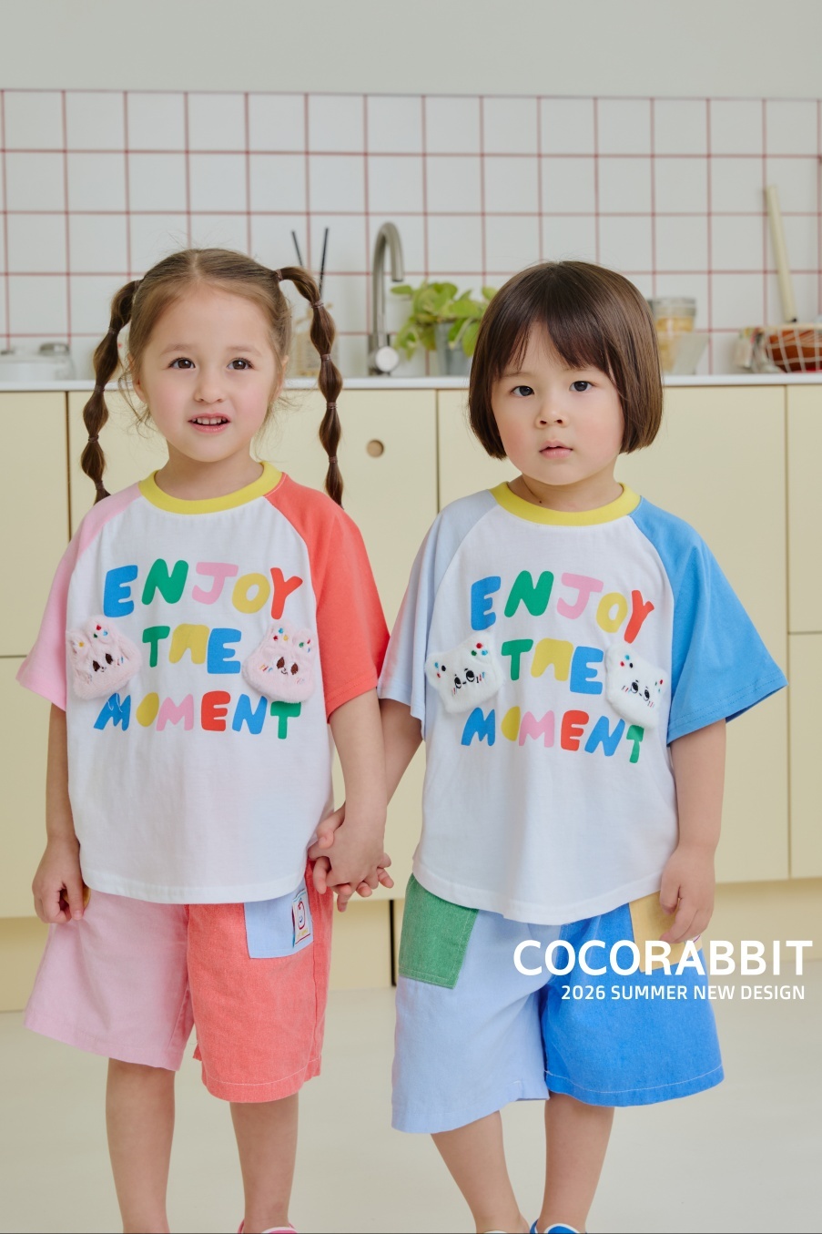 韓國🇰🇷COCORABBIT 彩色印字拼色袖上衣(S-2XL)