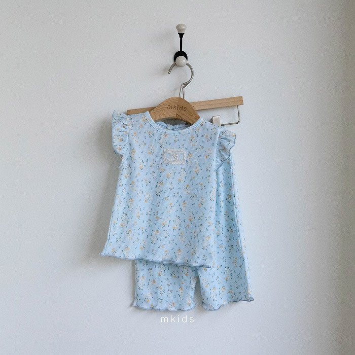 正韓夏mkids 四色舒服雲朵捲邊套裝
