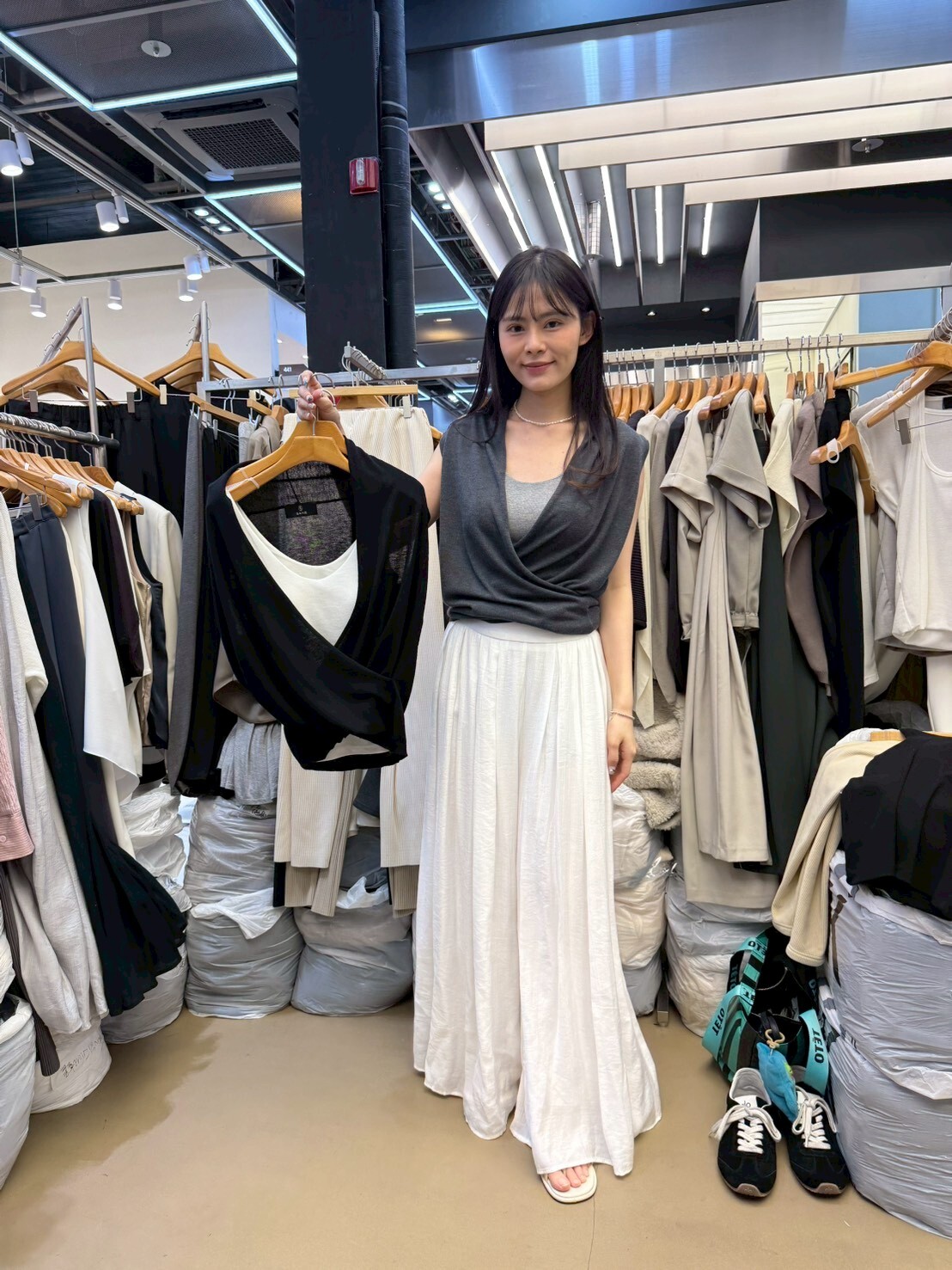 SA6056 氣質疊穿包頁罩衫