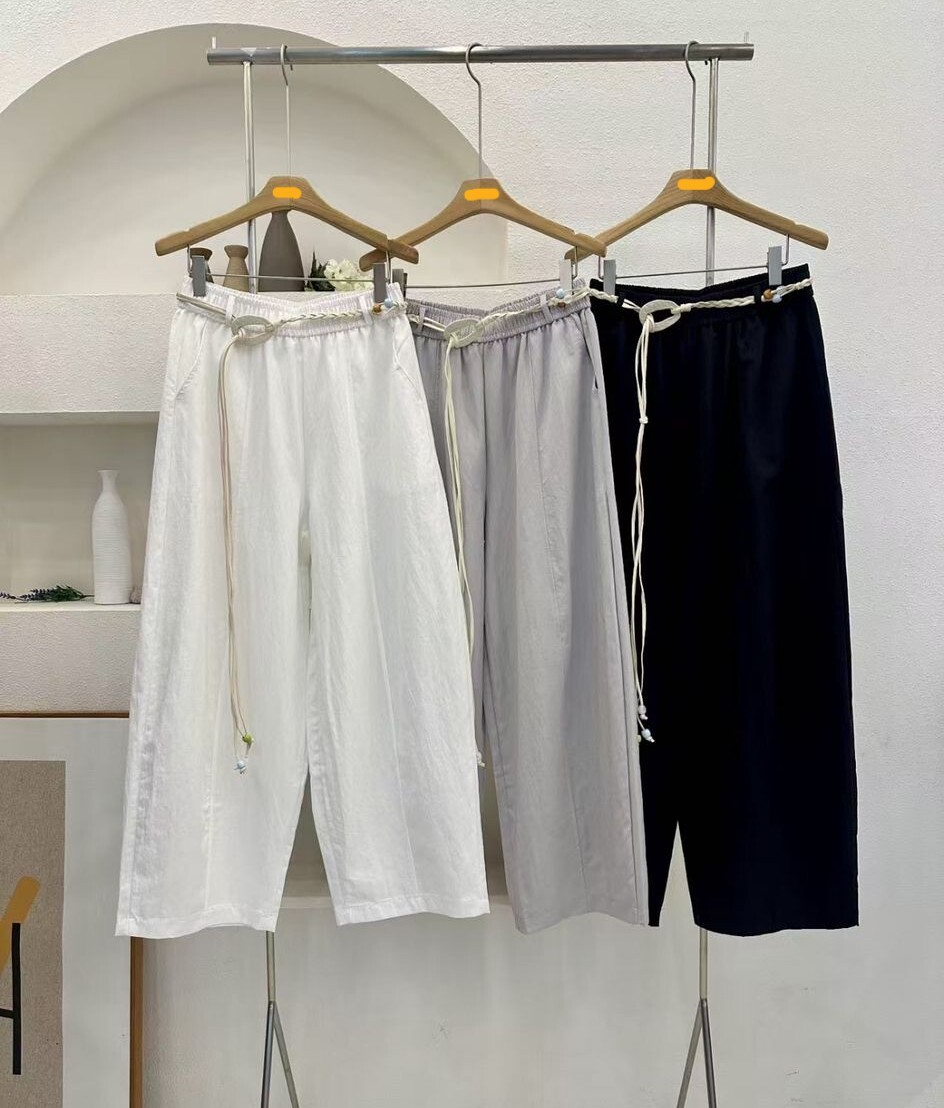 BM14   橡根褲 腰23-36 HIP 48 長37.5 $419 (一口價)