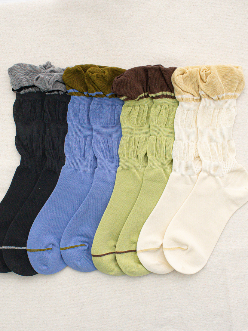 雲朵堆堆中筒襪