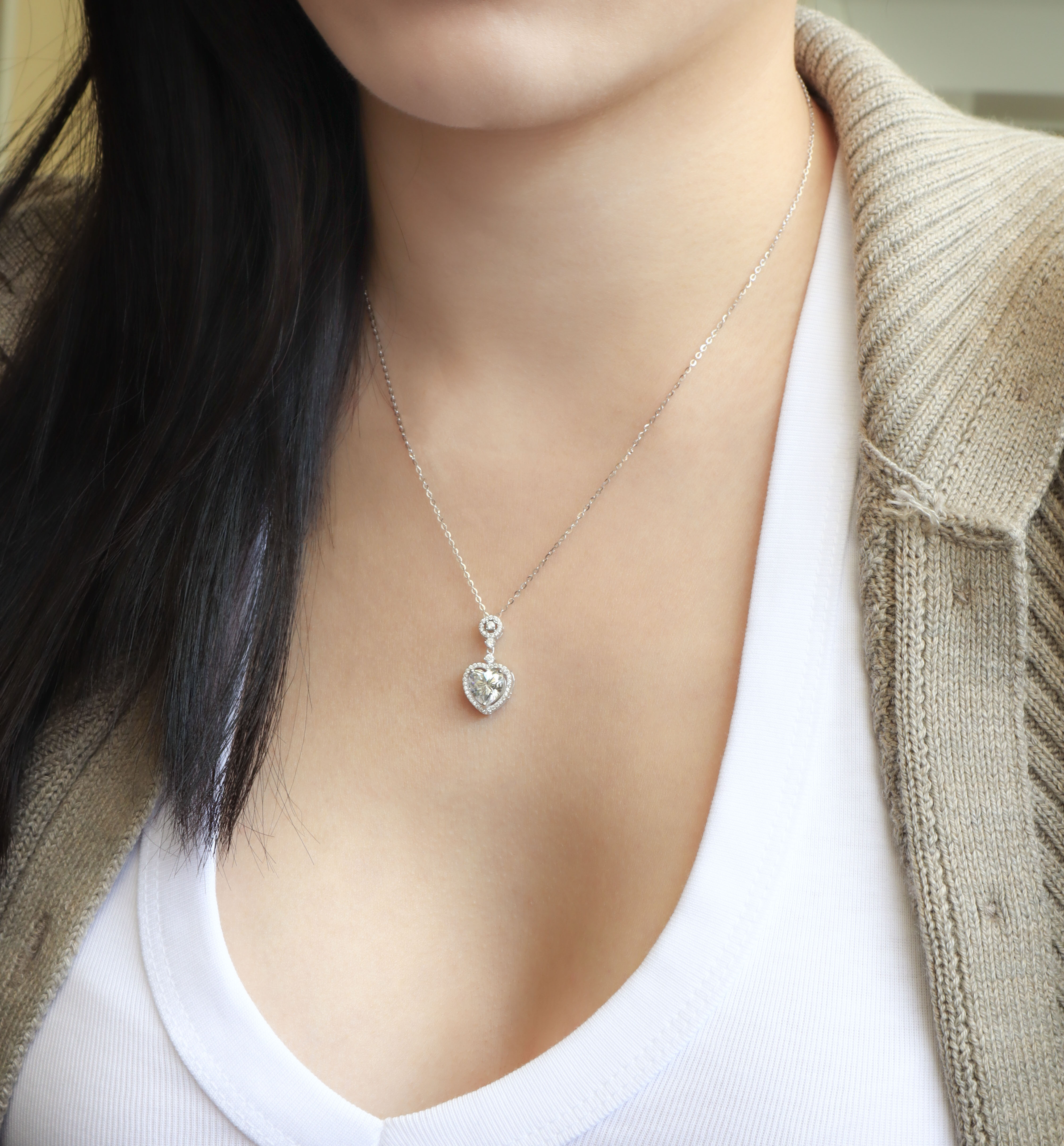 Silver/光澤純心．莫桑石項鍊