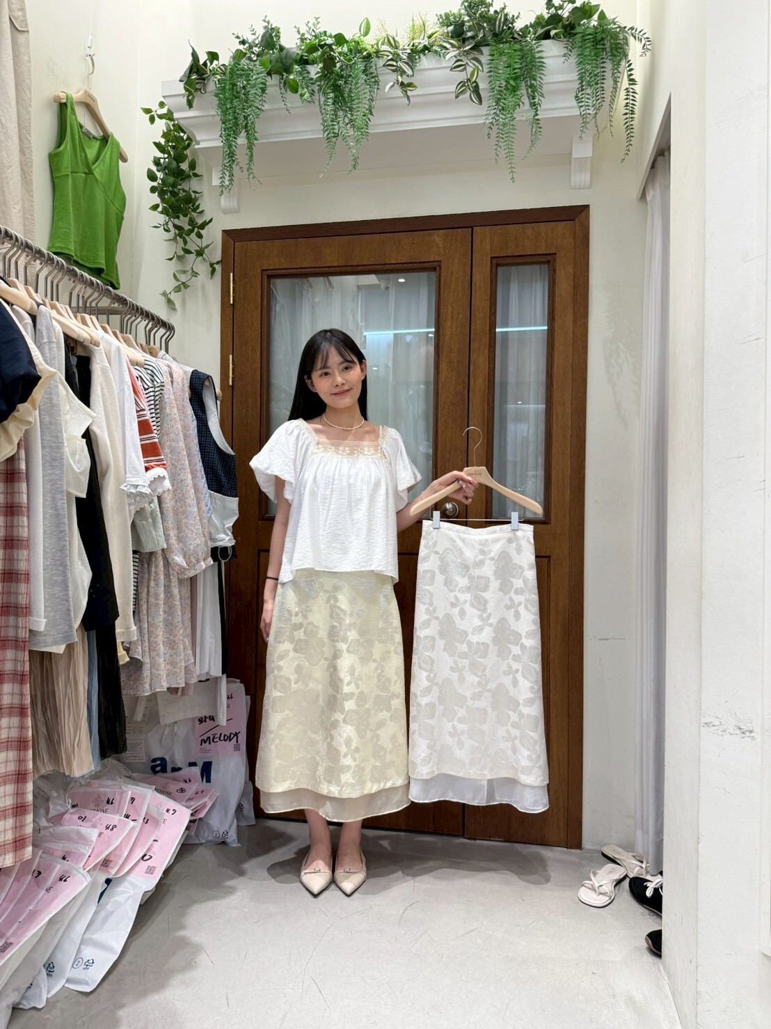 OM6014 暗花光澤長裙