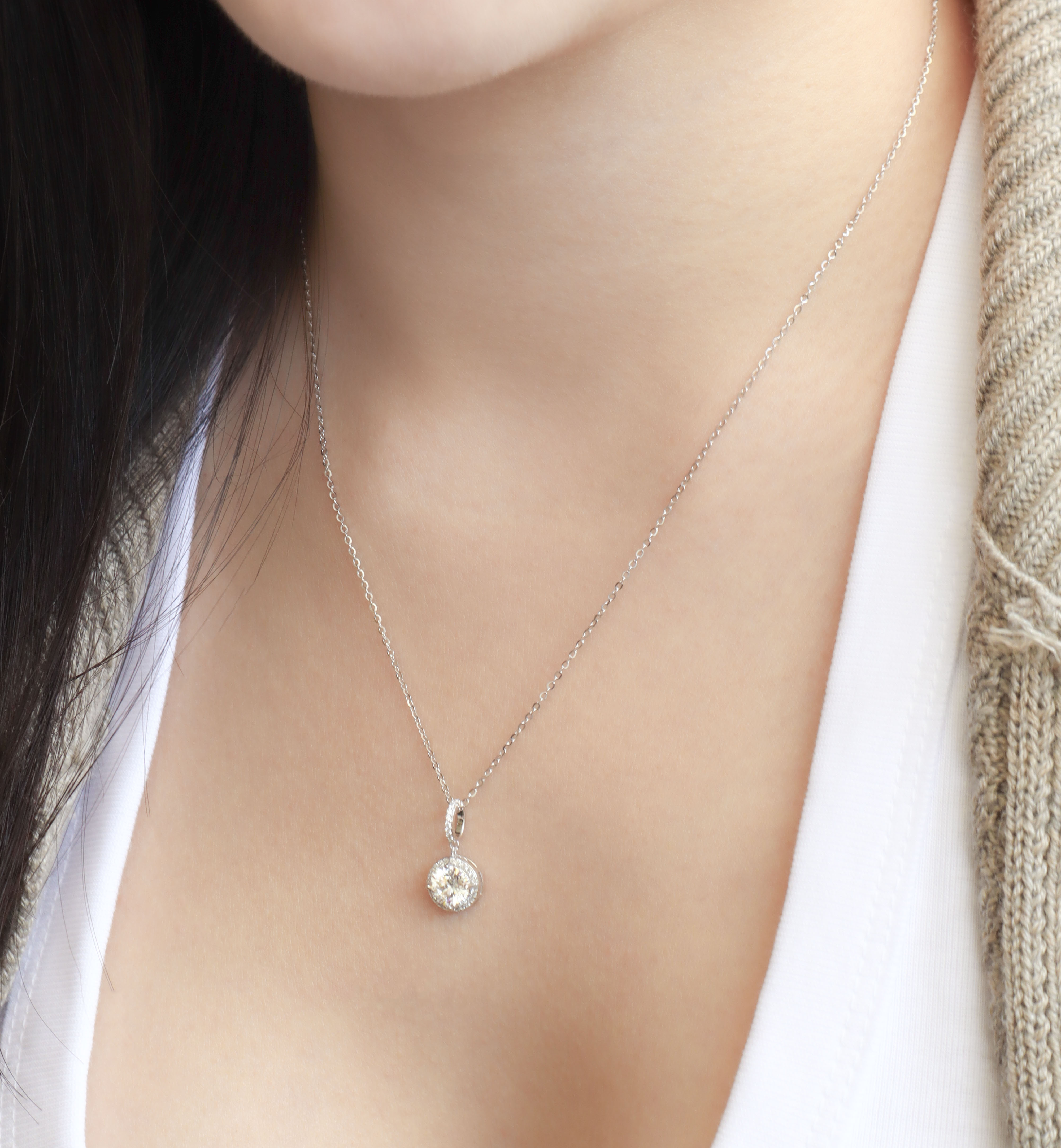 Silver/流轉時光．莫桑石項鍊