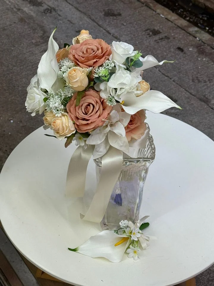 W - Wedding Floral Gifts - Silk_02