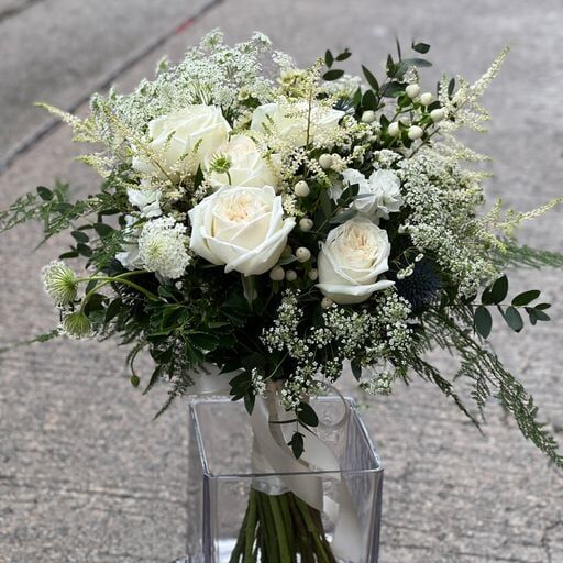 W - Wedding Floral Gifts - WEDD_13810