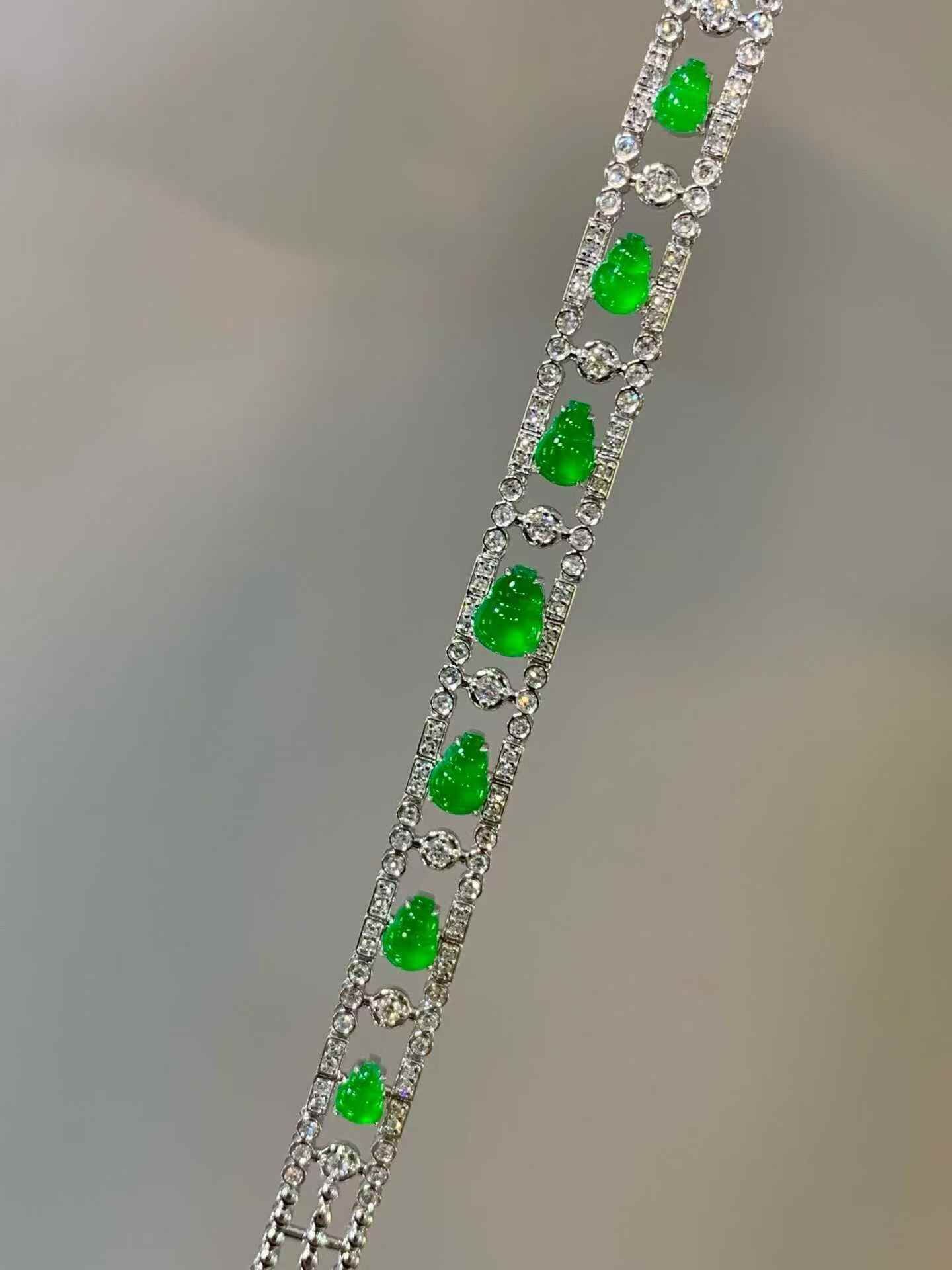 326374 翡翠葫蘆手鏈