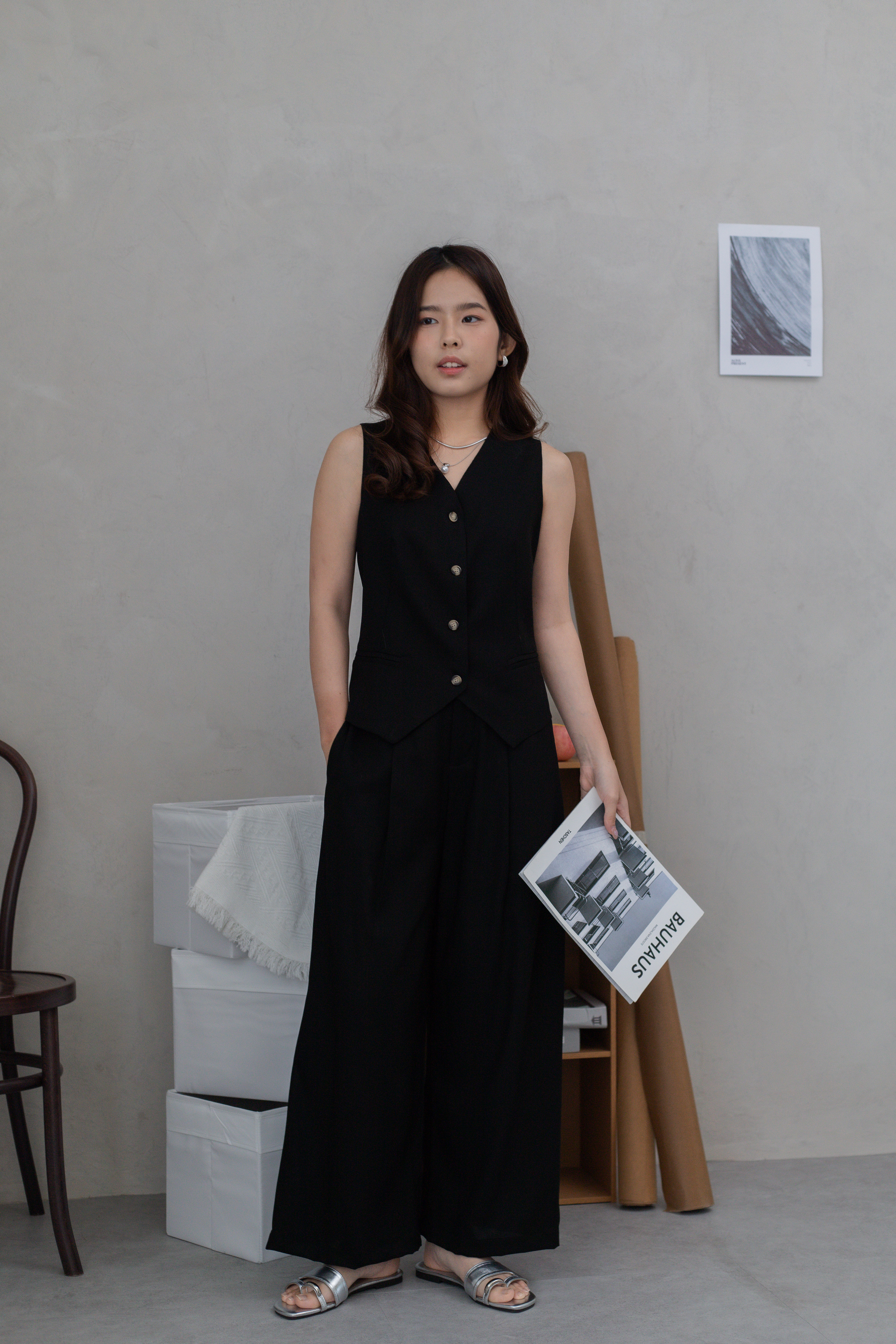 Cecile Linen Vest Black - 2672BVBLK