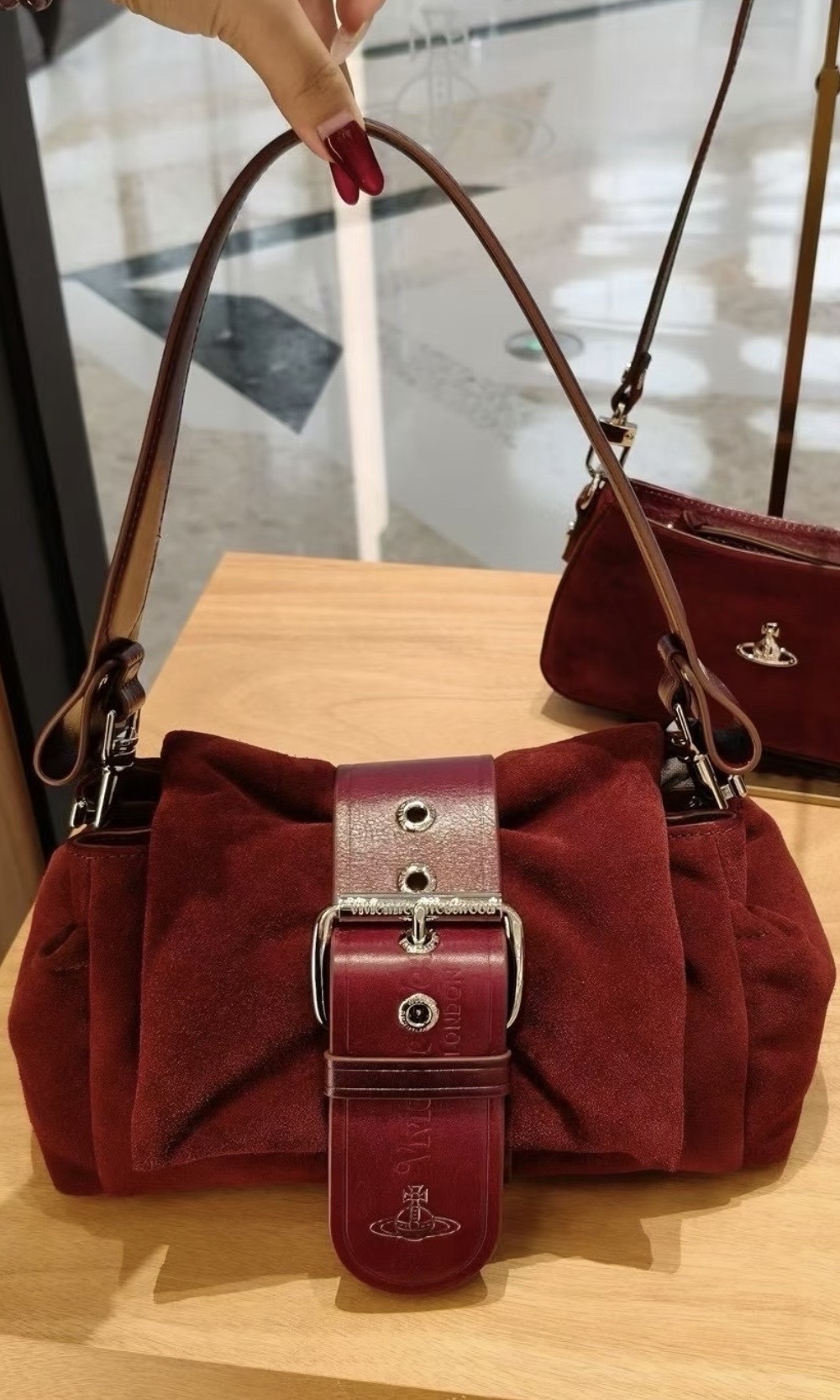 【3色入】Vivienne Westwood Hazel Treasure手袋