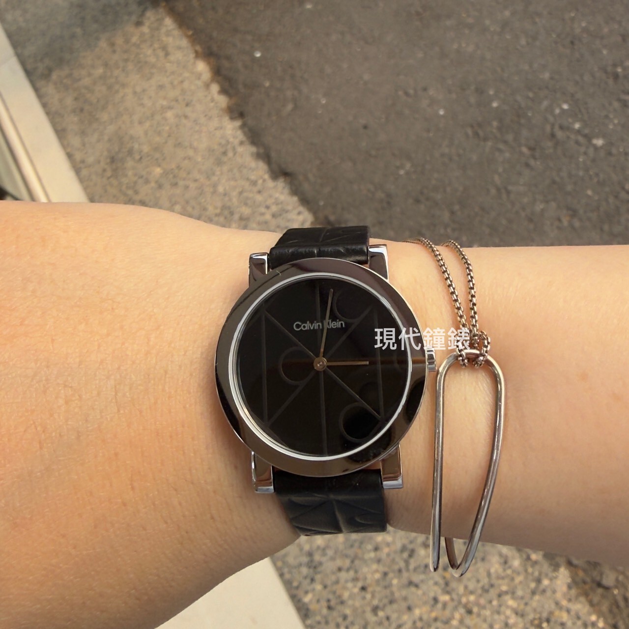 【CALVIN KLEIN】 CK 經典LOGO黑色皮帶錶 CK25100128 32mm 現代鐘錶